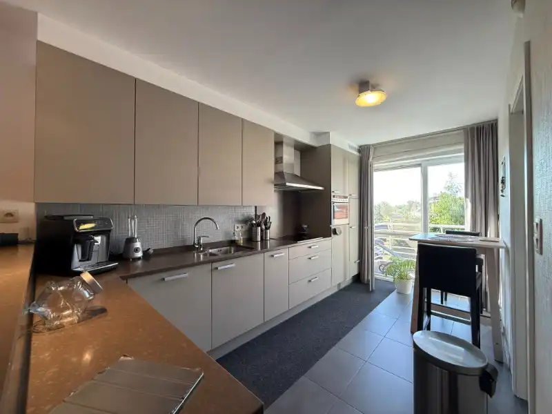 Prachtig appartement met terras en garage in het centrum van Lebbeke foto 7