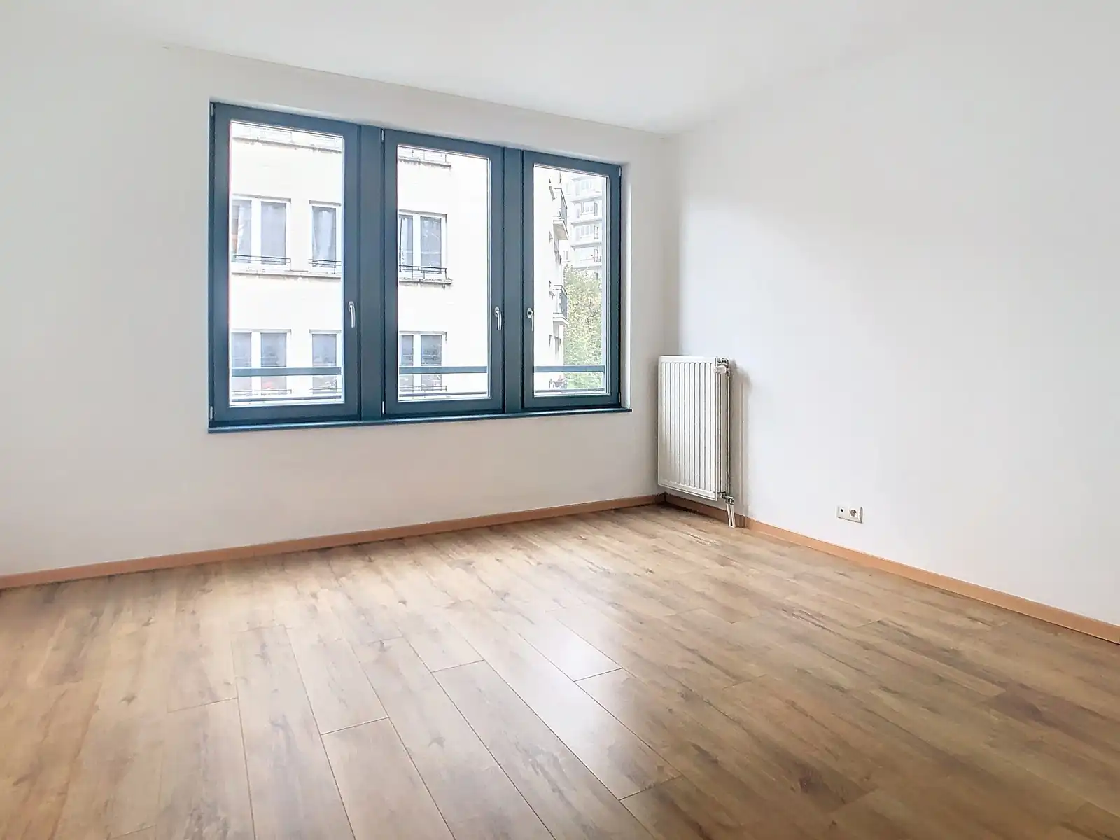 Instapklaar appartement met 2 slaapkamers foto 11