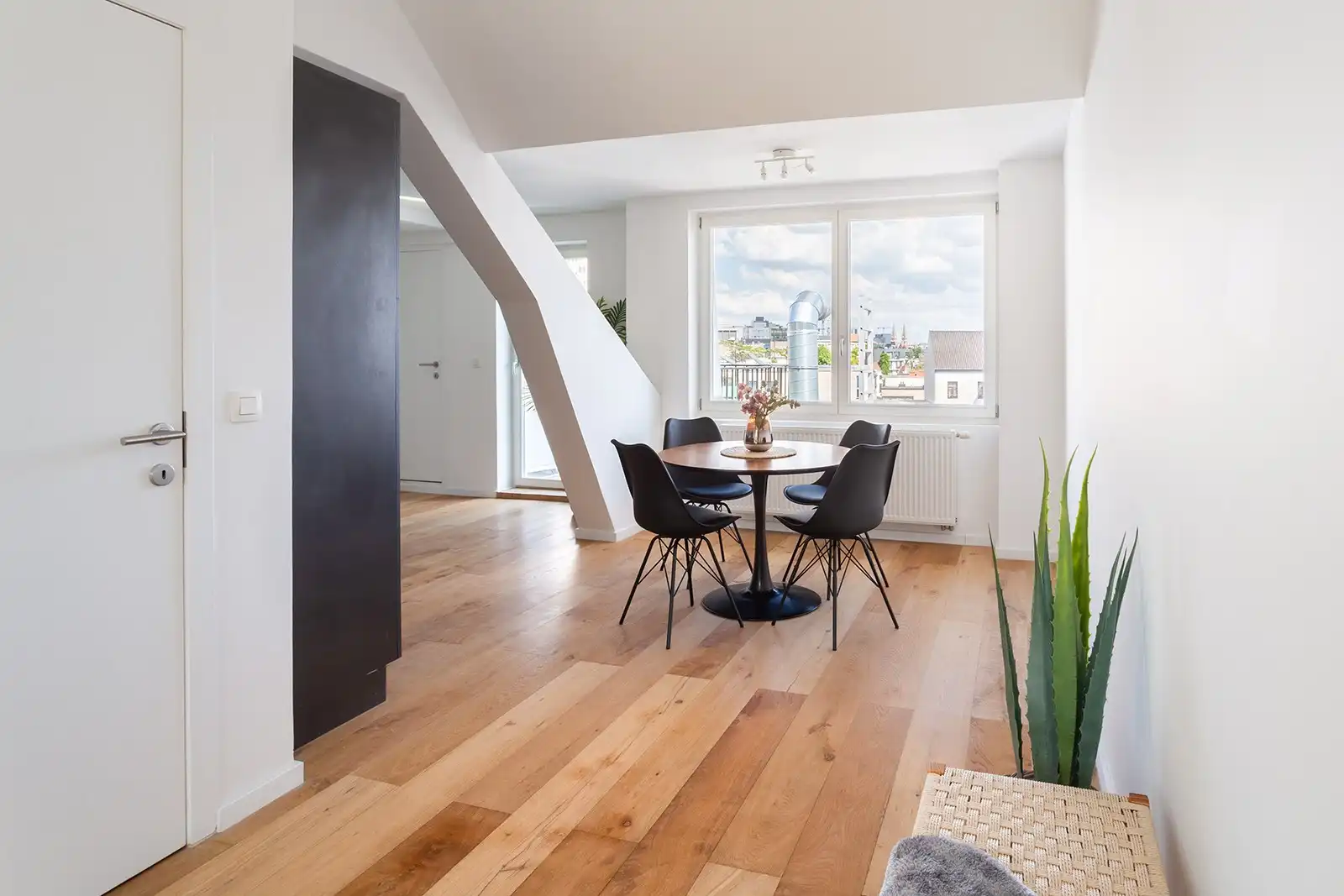 Modern wonen onder de Antwerpse skyline foto 3