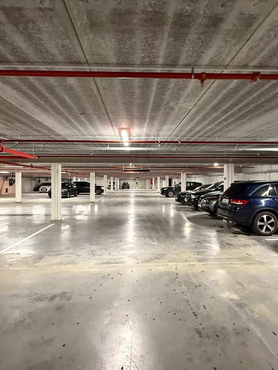 Modern 2-slaapkamerappartement met parking en EPC A foto 10