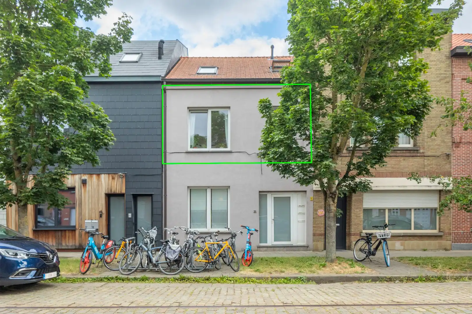 Opportuniteit ..reeds 2 gerenoveerde appartementen en in TOP staat!! foto 30