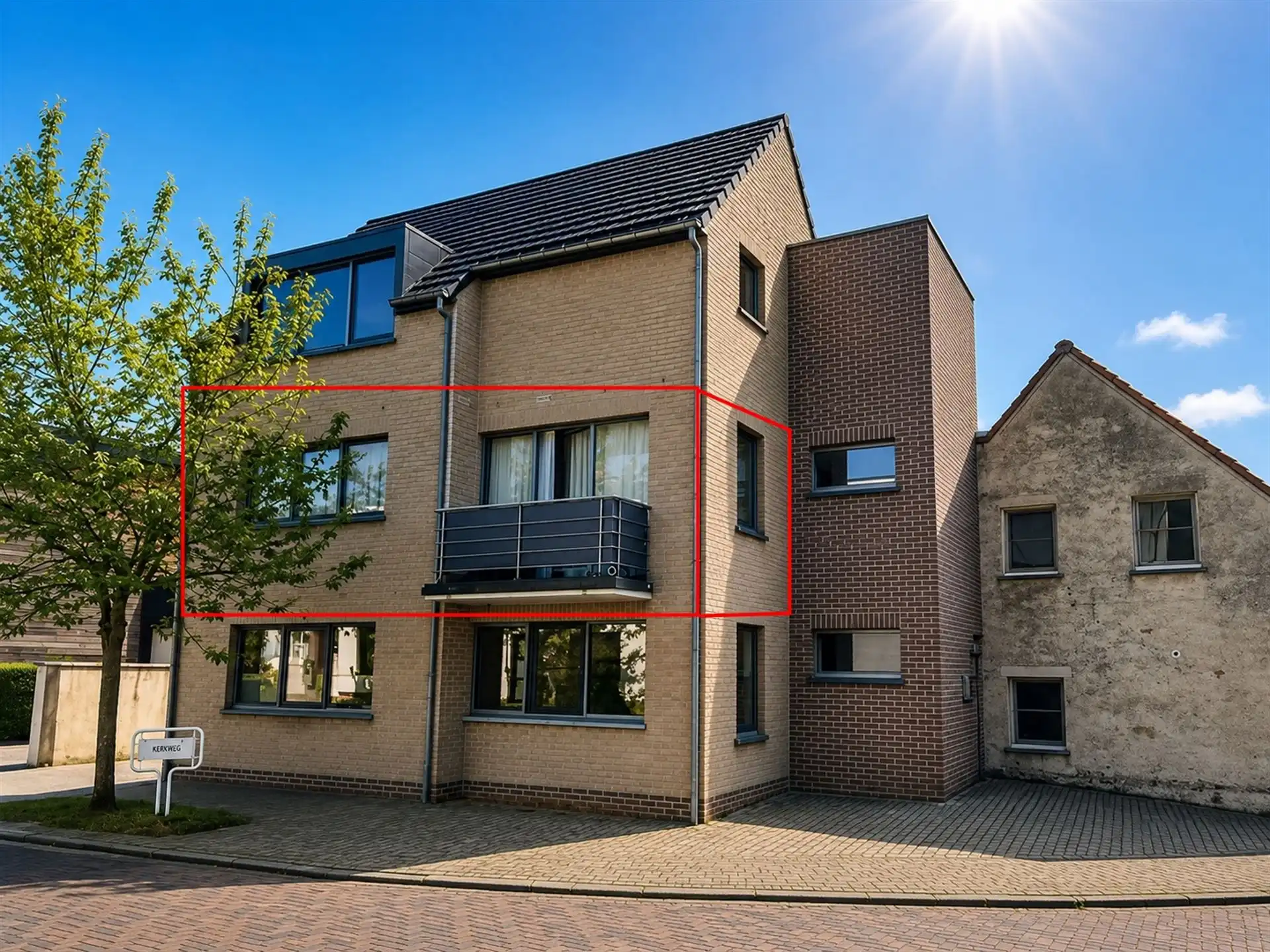 Instapklaar app. met 2 slpks en terras foto {{pictureIndex}}