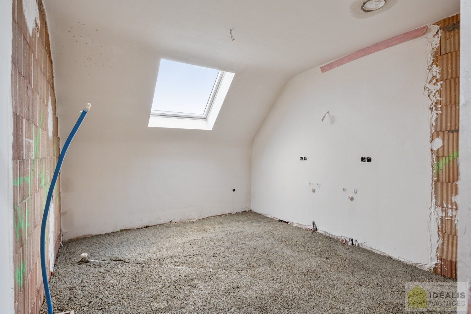 PRACHTIGE NIEUWBOUWWONING (GRONDAANDEEL €85.000,00 + 12% REGISTRATIERECHTEN EN CONSTRUCTIE €293.000,00 + 21% BTW) MET EEN HEERLIJK LICHTRIJKE WOONKAMER MET OPEN KEUKEN MET AANSLUITEND BERGPLAATS, 3 SLAAPKAMERS, EEN RUIME BADKAMER VOORZIEN VAN ALLE COMFORT! EEN HEERLIJK RUIM HUIS MET EEN LEUKE TUIN, OP EEN GEGEERDE LOCATIE NABIJ HET CENTRUM VAN REPPEL! foto 18