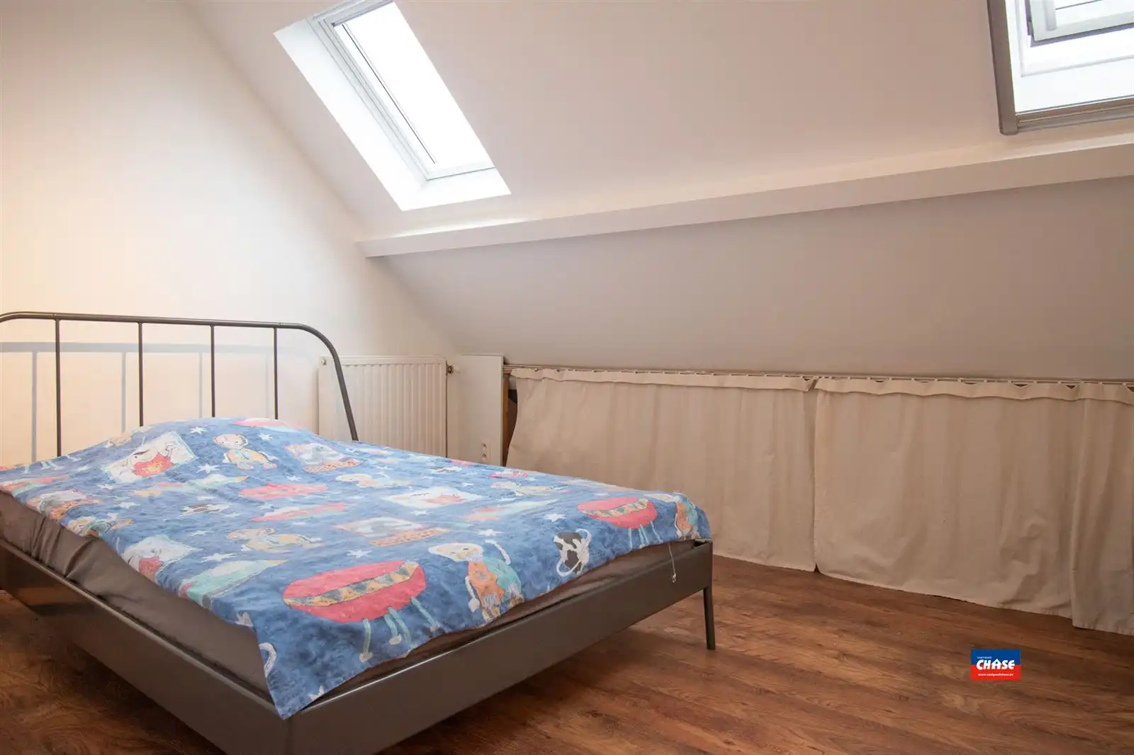 Gerenoveerde gezinswoning foto 18