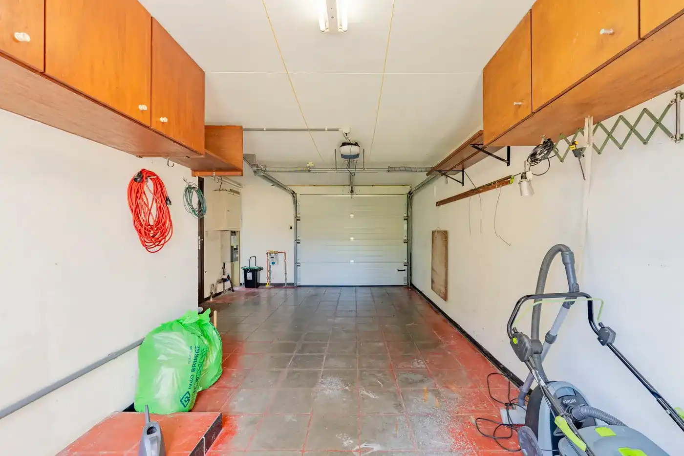Instapklare gezinswoning met 3 slaapkamers, inpandige garage en zuidgerichte tuin foto 14