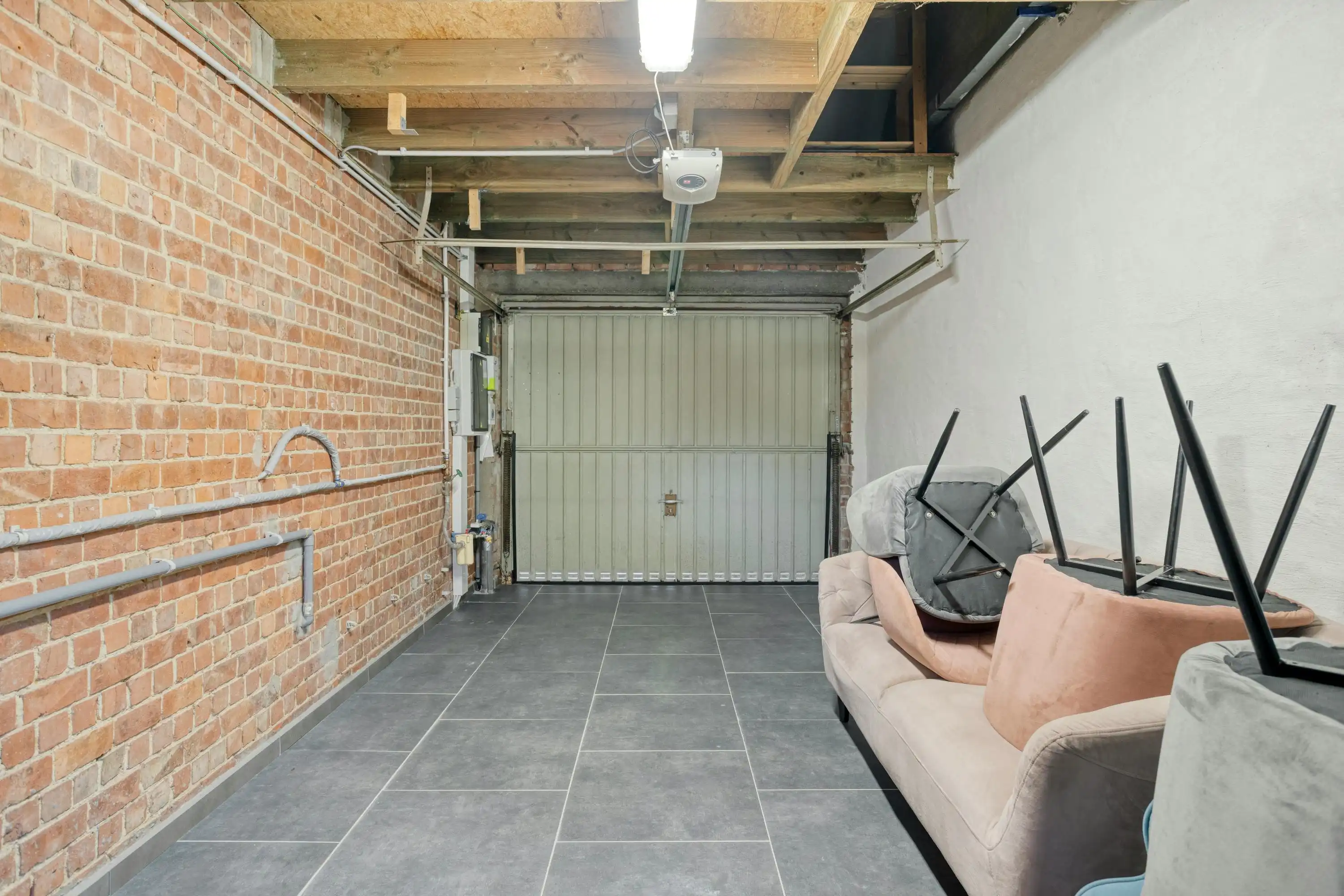 Volledig gerenoveerde en instapklare woning met grote tuin foto 26