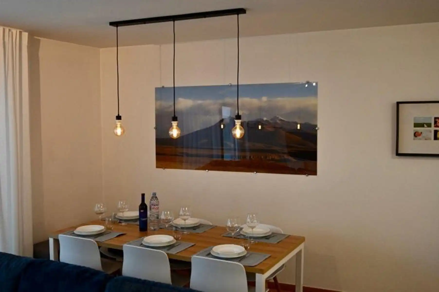 2 slaapkamer gemeubeld appartement met terras foto 2