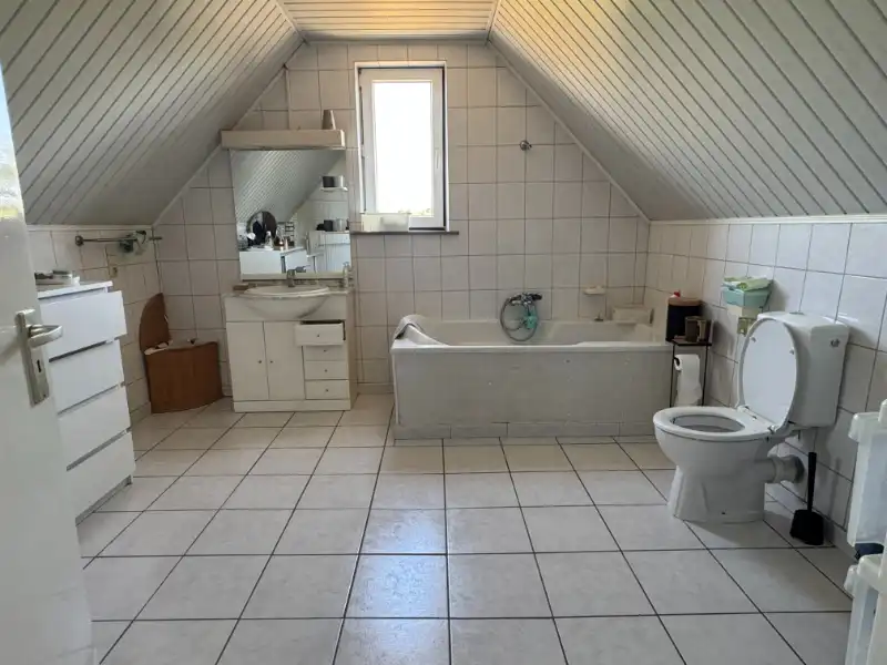 Woning met 4 slaapkamers en garage foto 15