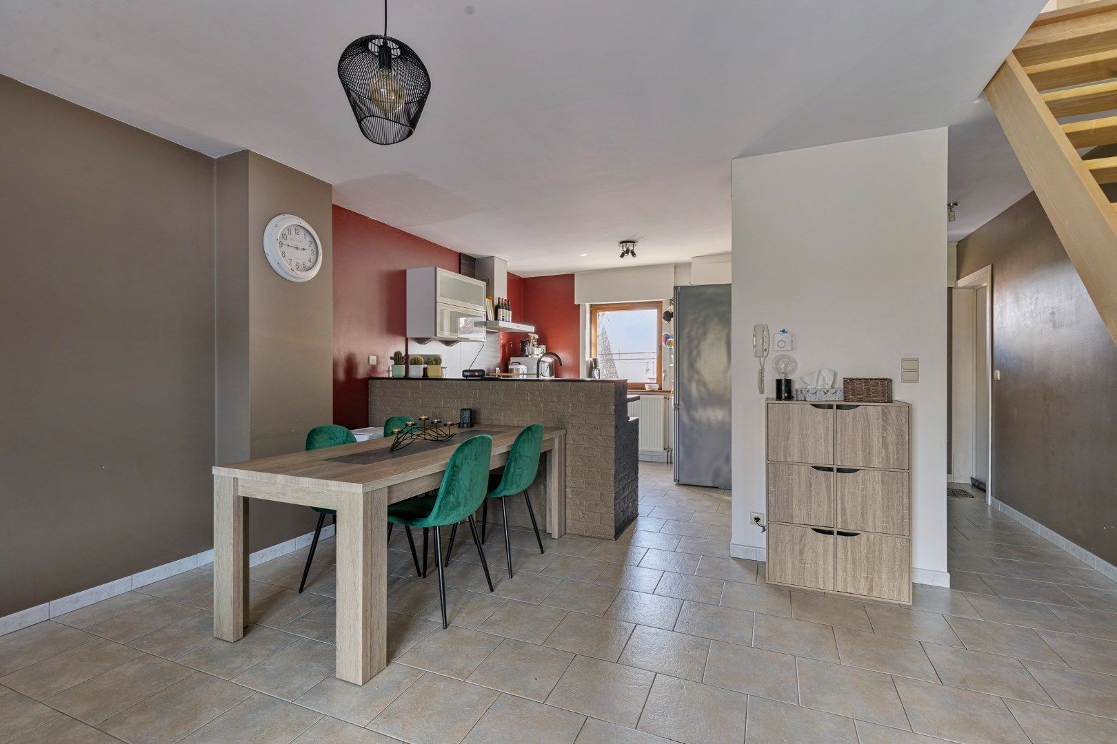 Super leuk appartement met 3 slaapkamers en groot terras! foto 8