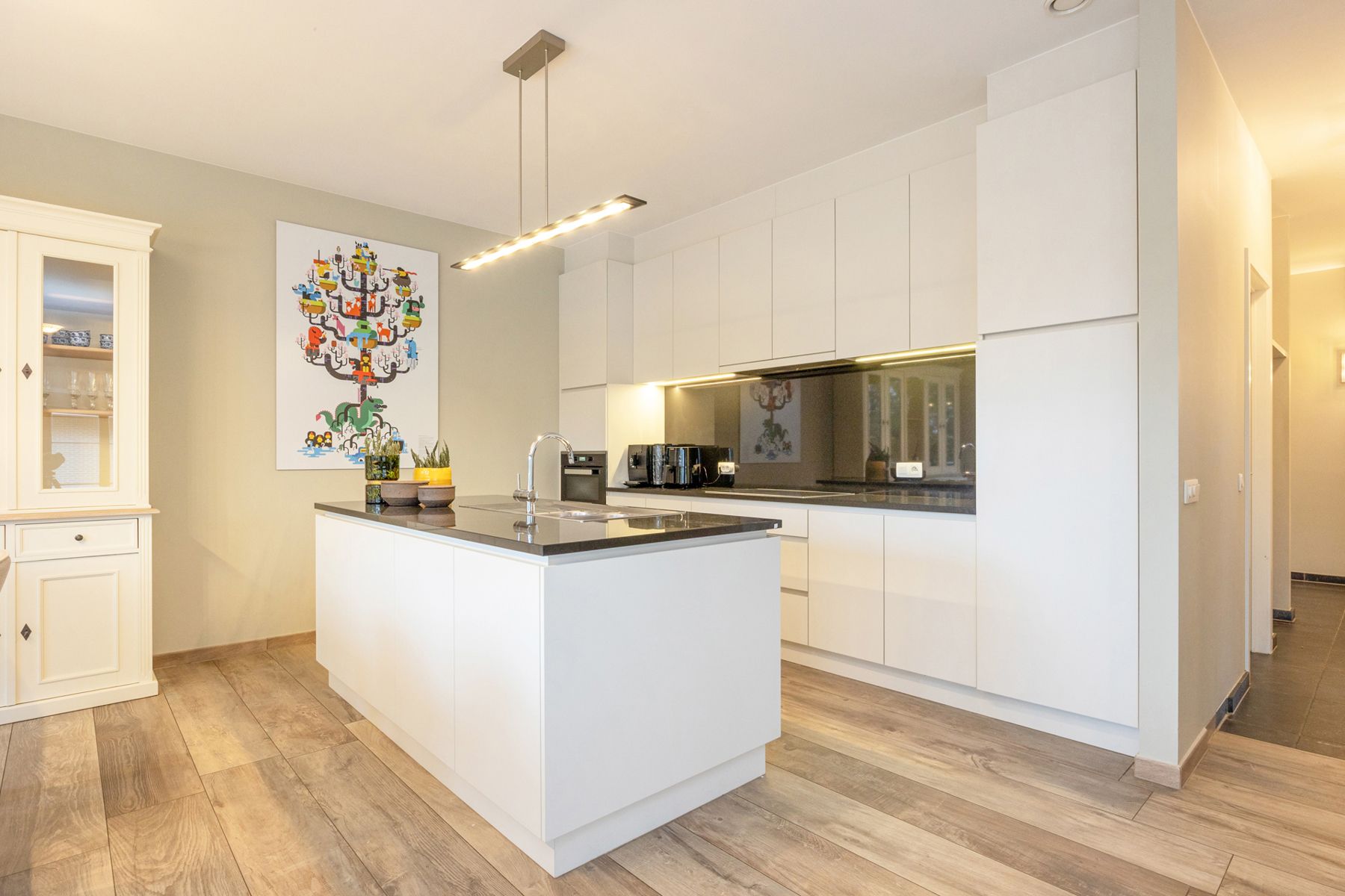 Luxe villa appartement in een kleinschalige residentie met lift. foto 8