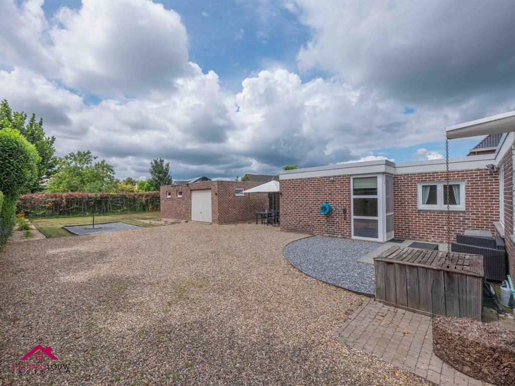 Goed onderhouden vrijstaande woning foto 5