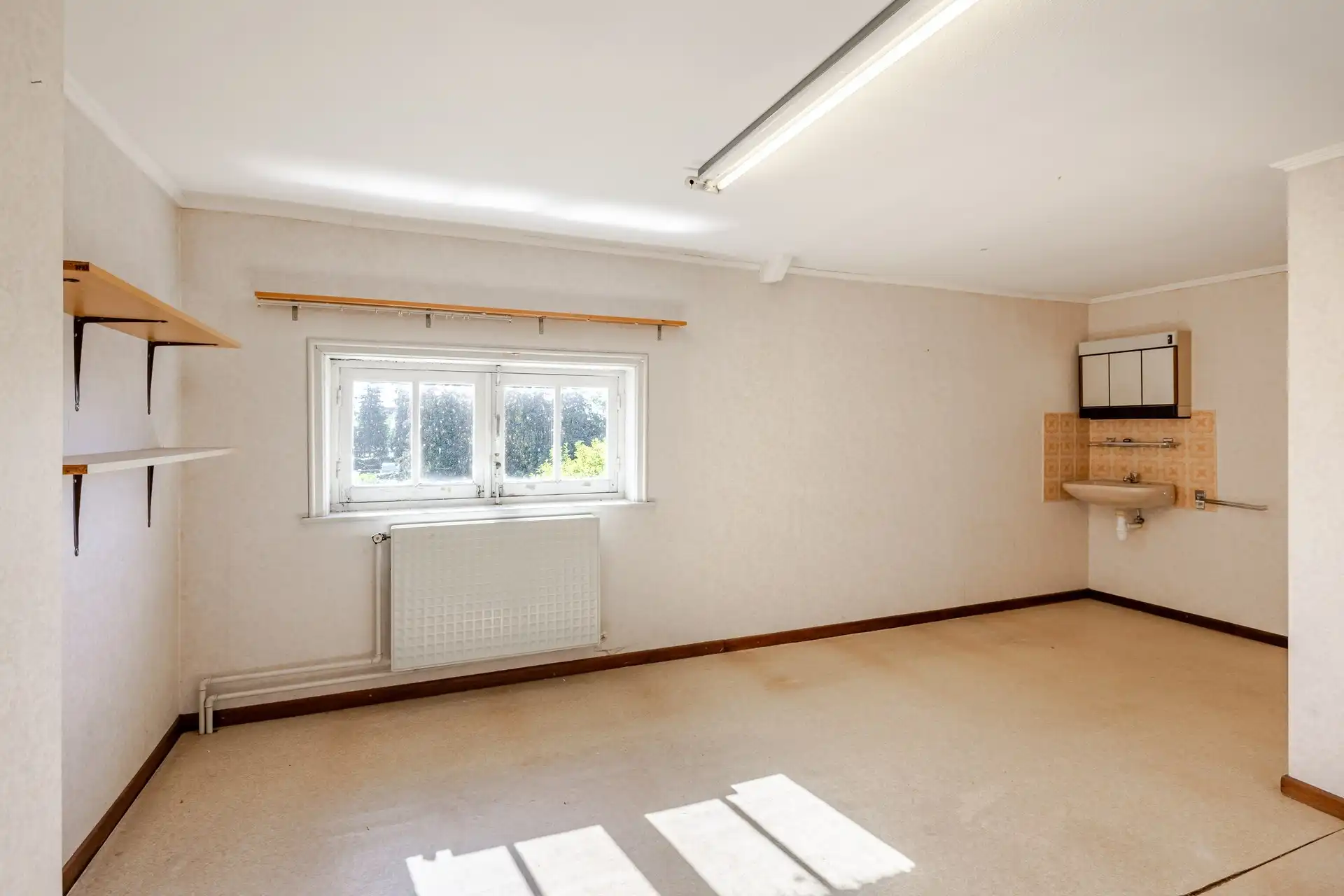 Te renoveren woning met 3 slks en zuidgerichte tuin foto 23