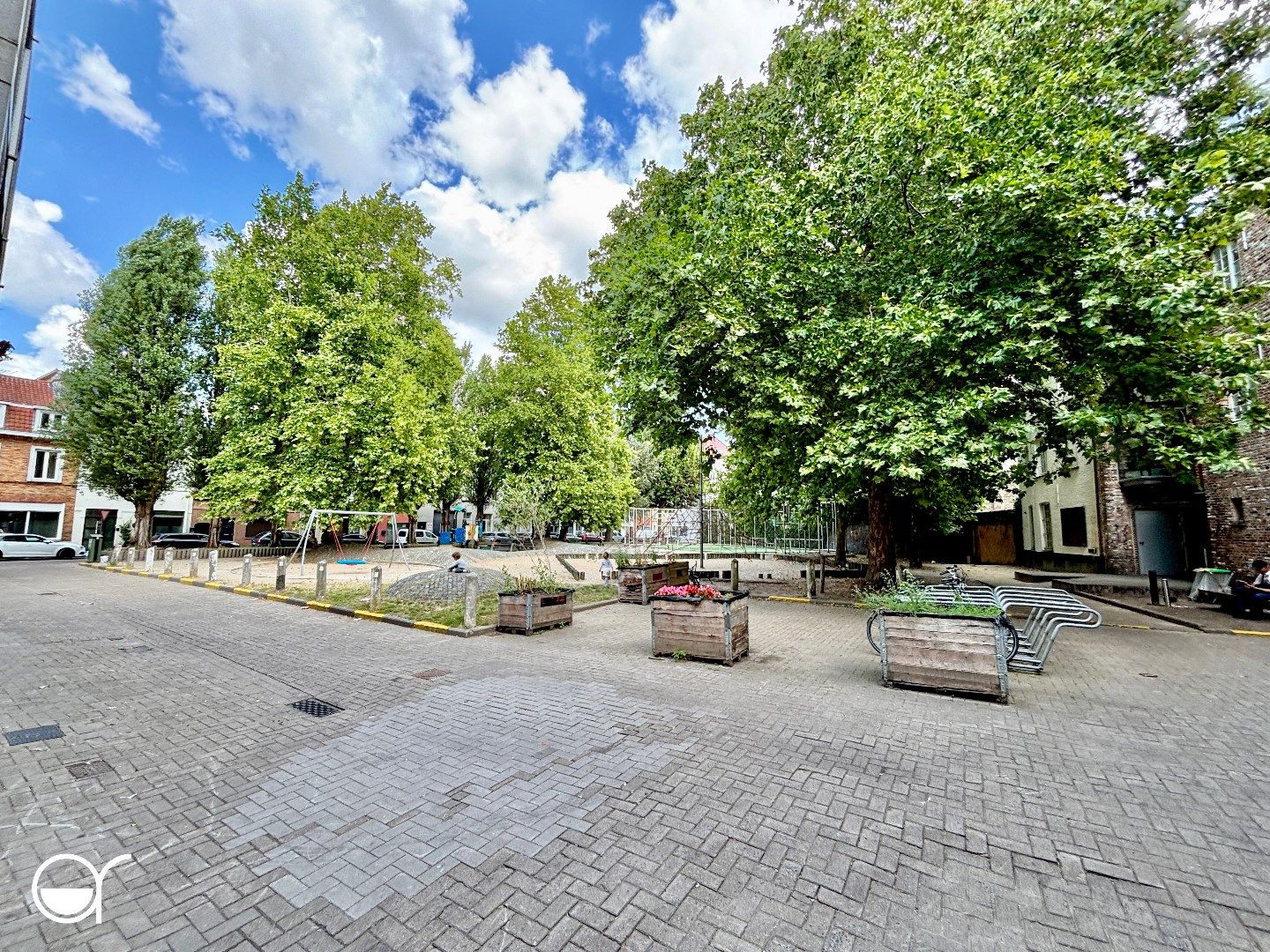 Recente penthouse in centrum Gent met groot terras en staanplaats foto 23