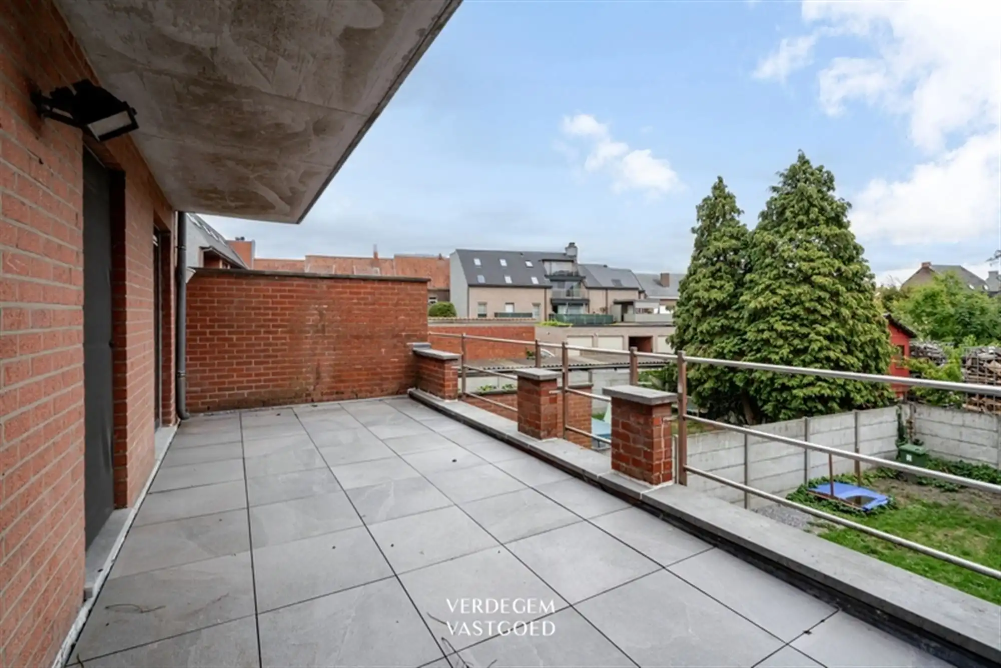 Appartement met 2 slaapkamers en zonnig terras in het dorpscentrum foto 10