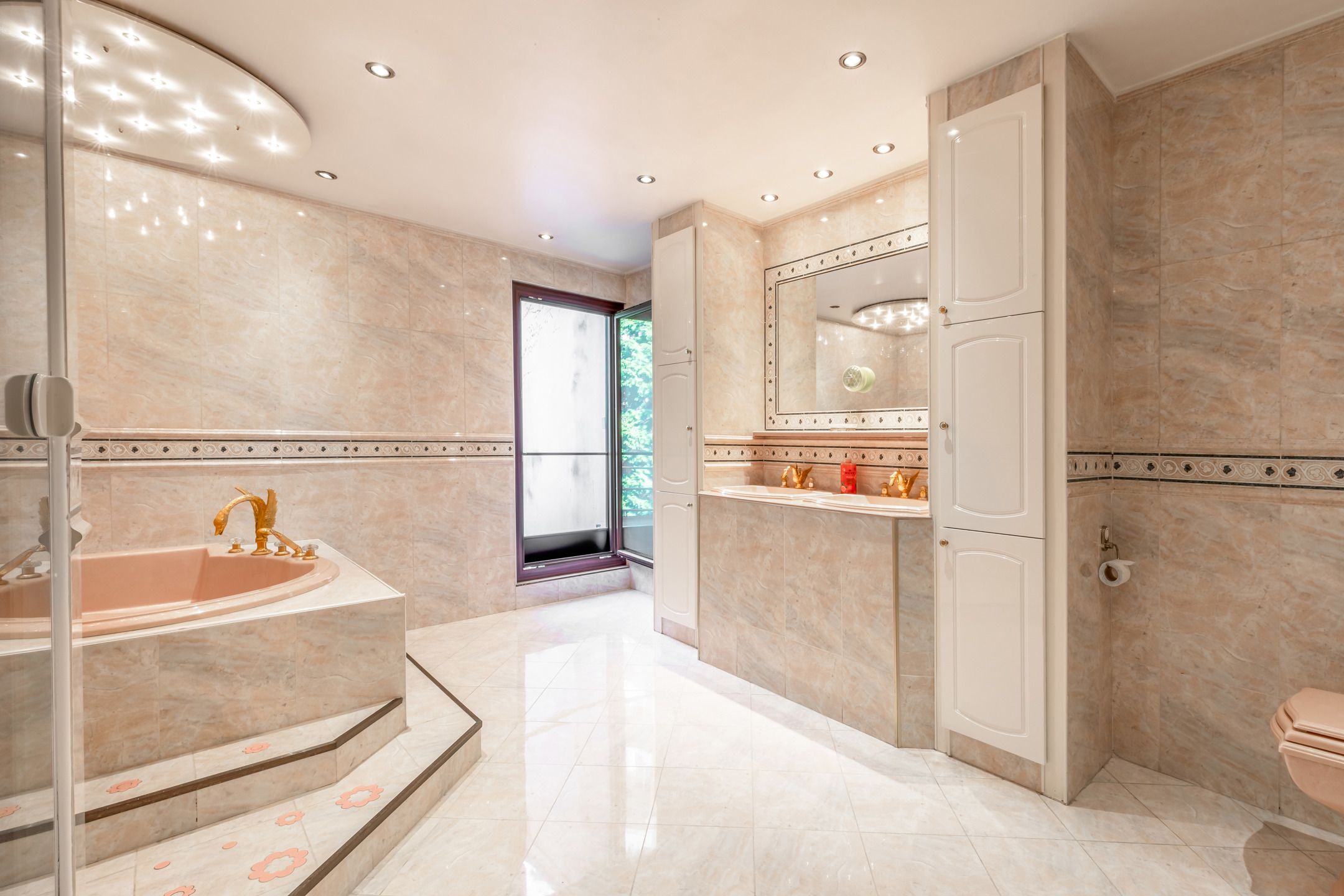 Gerestaureerd zeer ruime luxe herenhuis omgeving stadspark foto 12