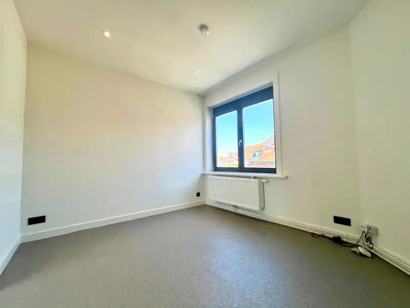 AANGENAAM GERENOVEERD APPARTEMENT MET 1 SLAAPKAMER foto 9