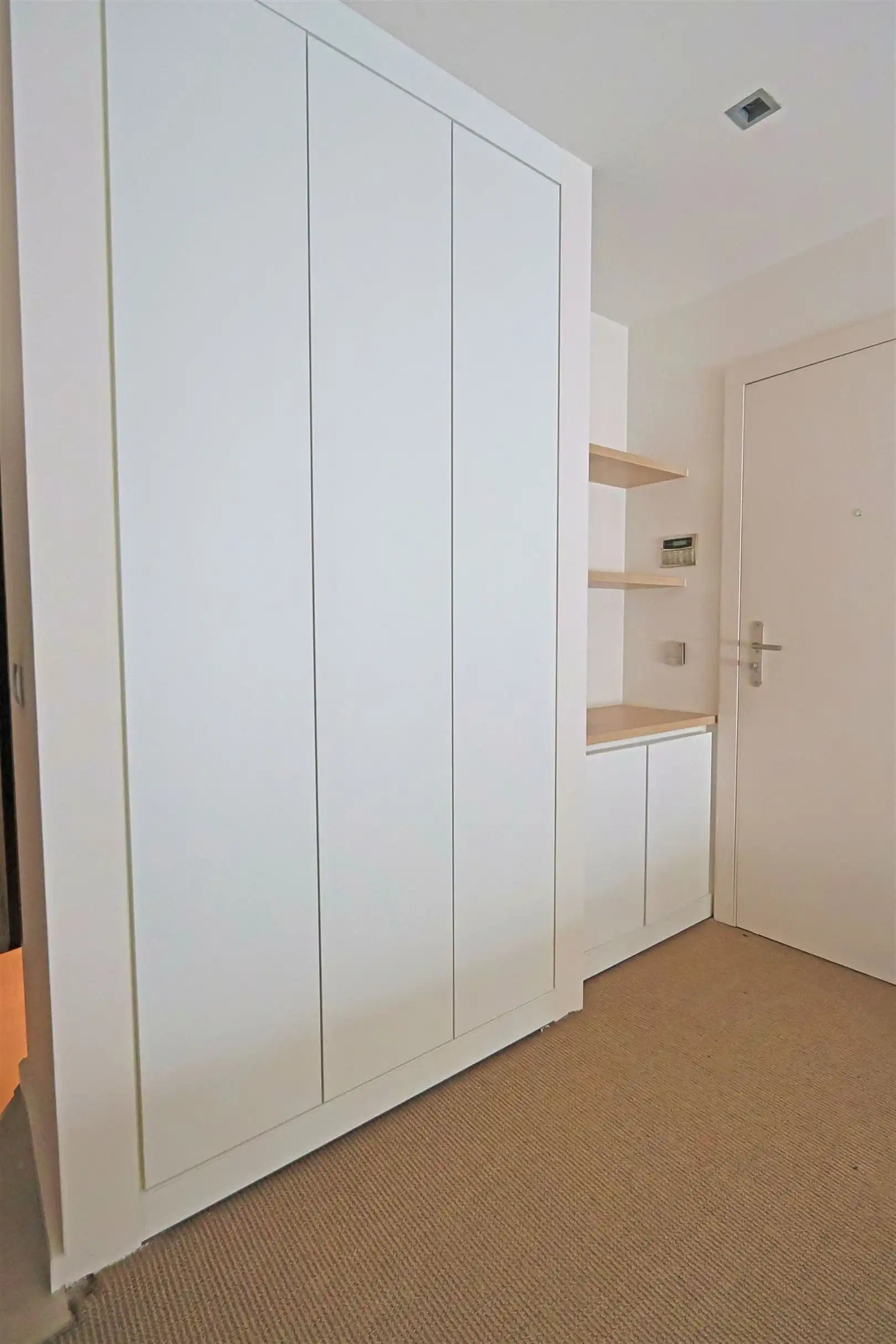 Duplex-appartement met drie slaapkamers nabij het centrum foto 12