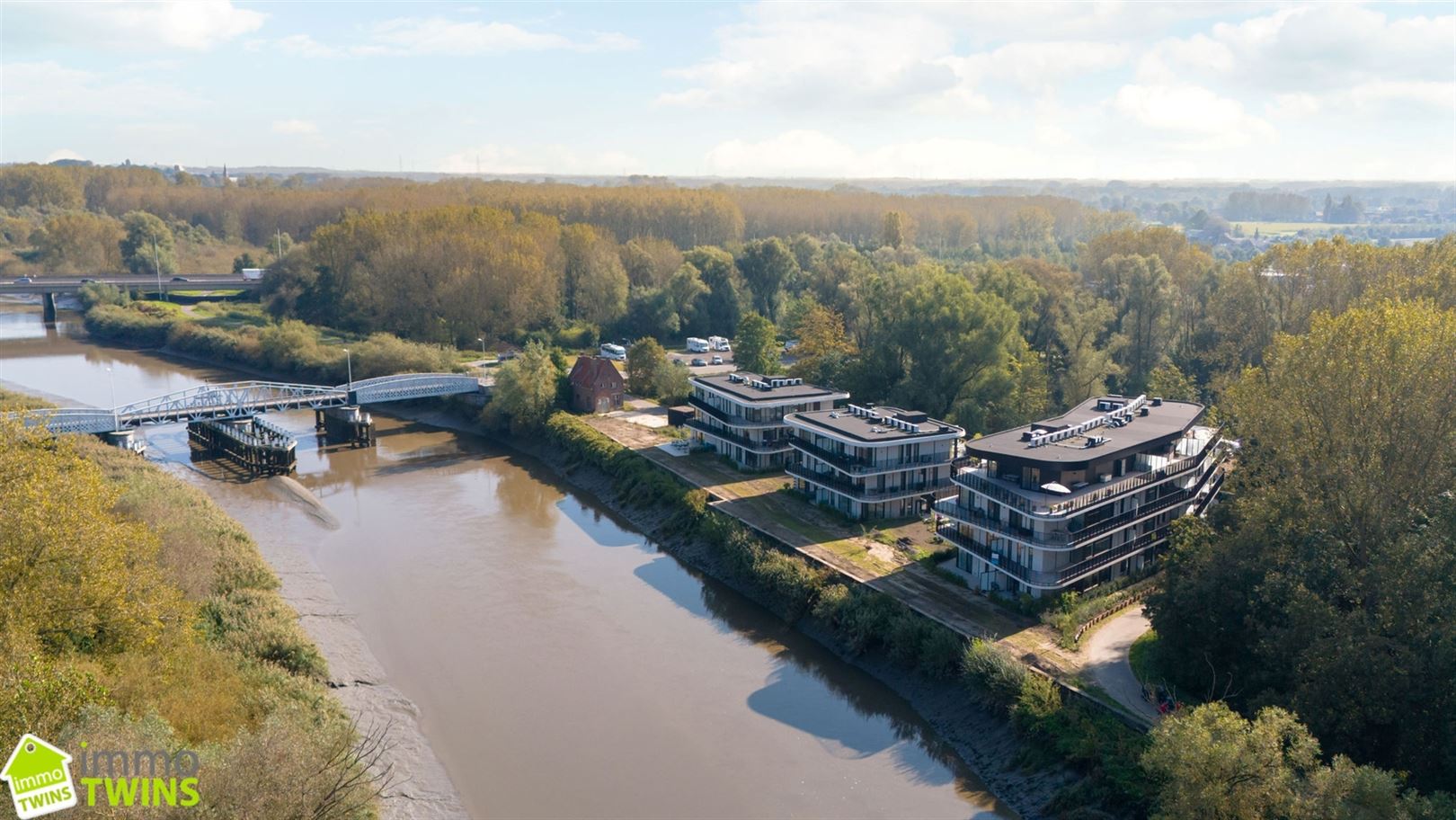 Prachtige assistentiewoning gelegen midden in het groen te Hamme foto 37