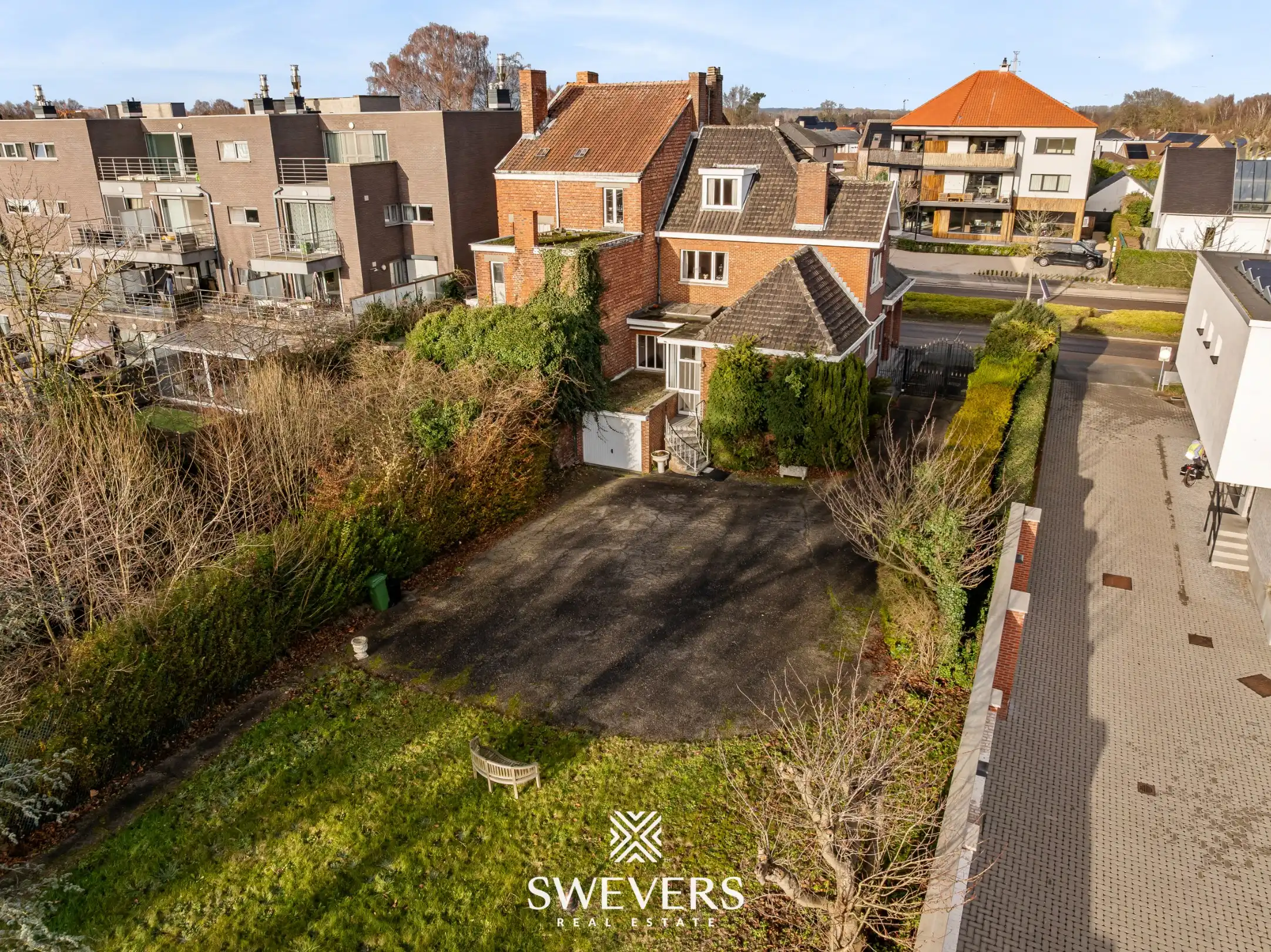 Karaktervolle halfopen bebouwing met uitzonderlijk potentieel en zonnige tuin nabij Hasselt centrum foto 35