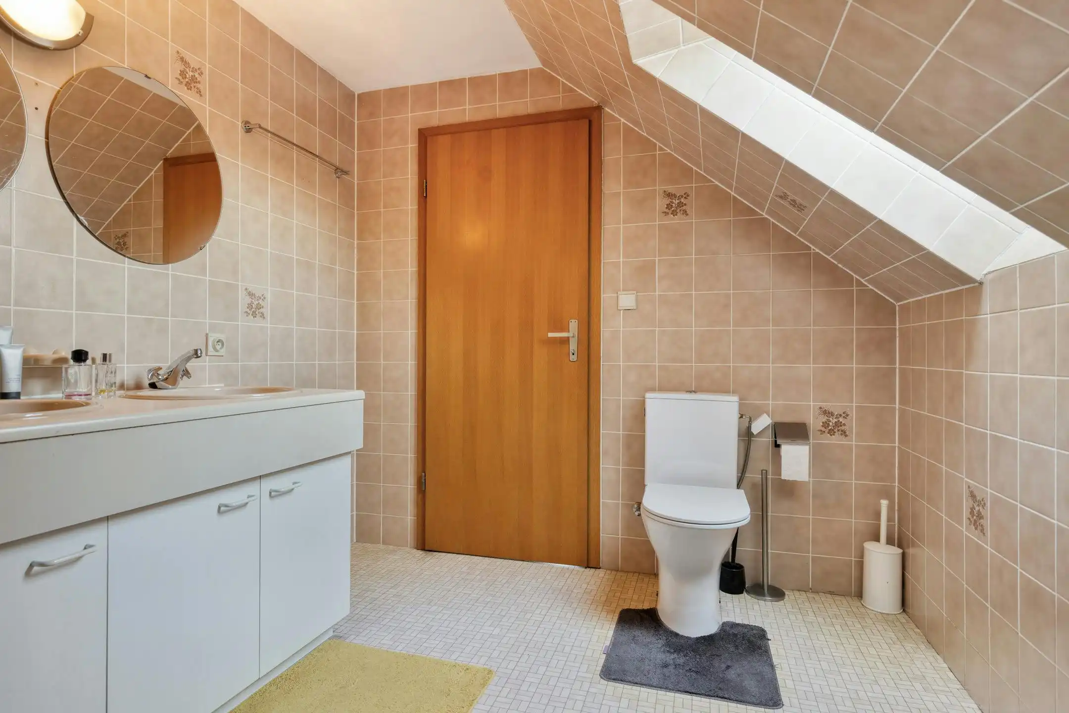 Perfect onderhouden vrijstaande woning te Essen foto 16