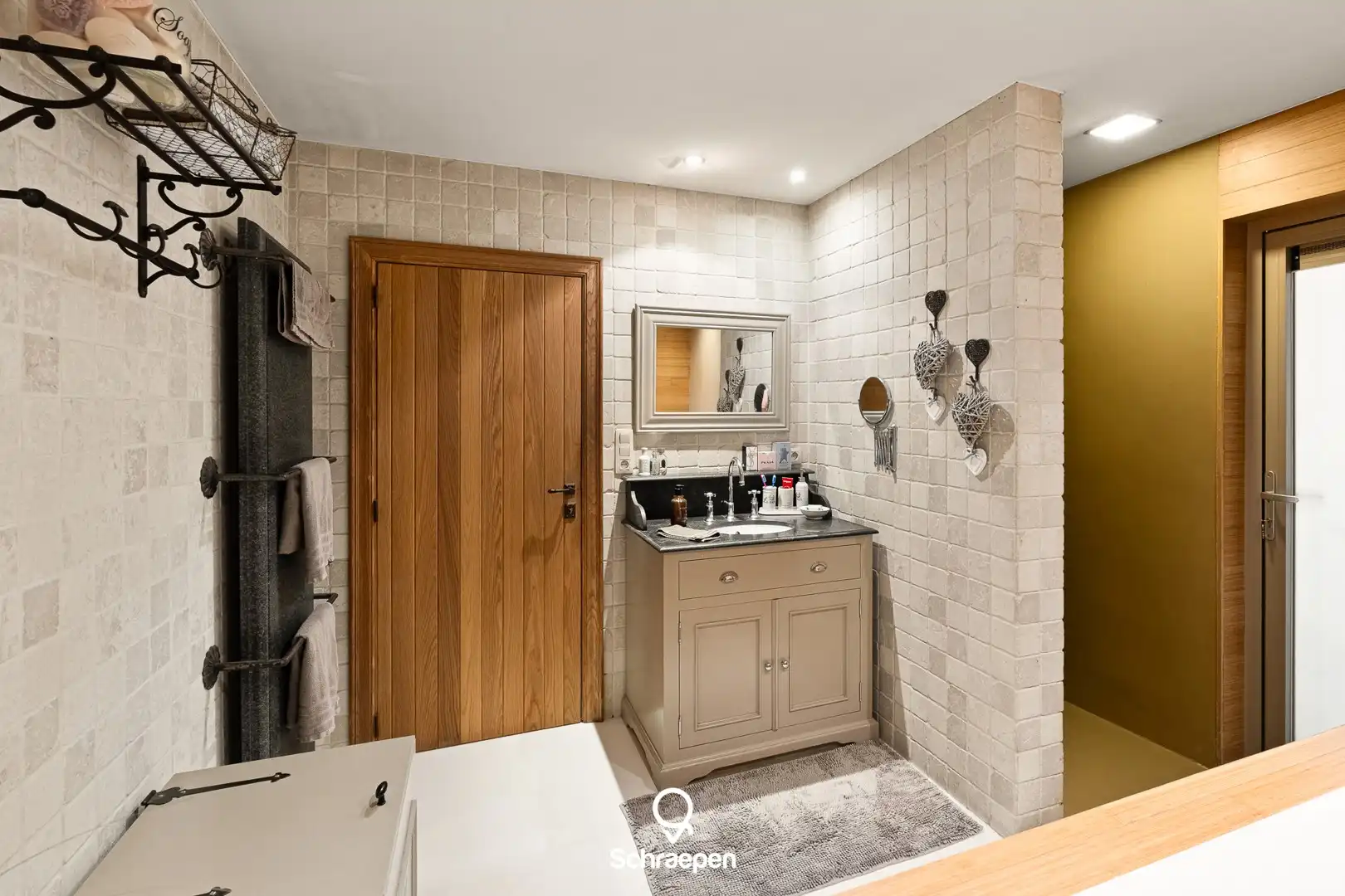Instapklare woning met garage/opbergruimte van 120 m² op centrale ligging te Houthalen! foto 9