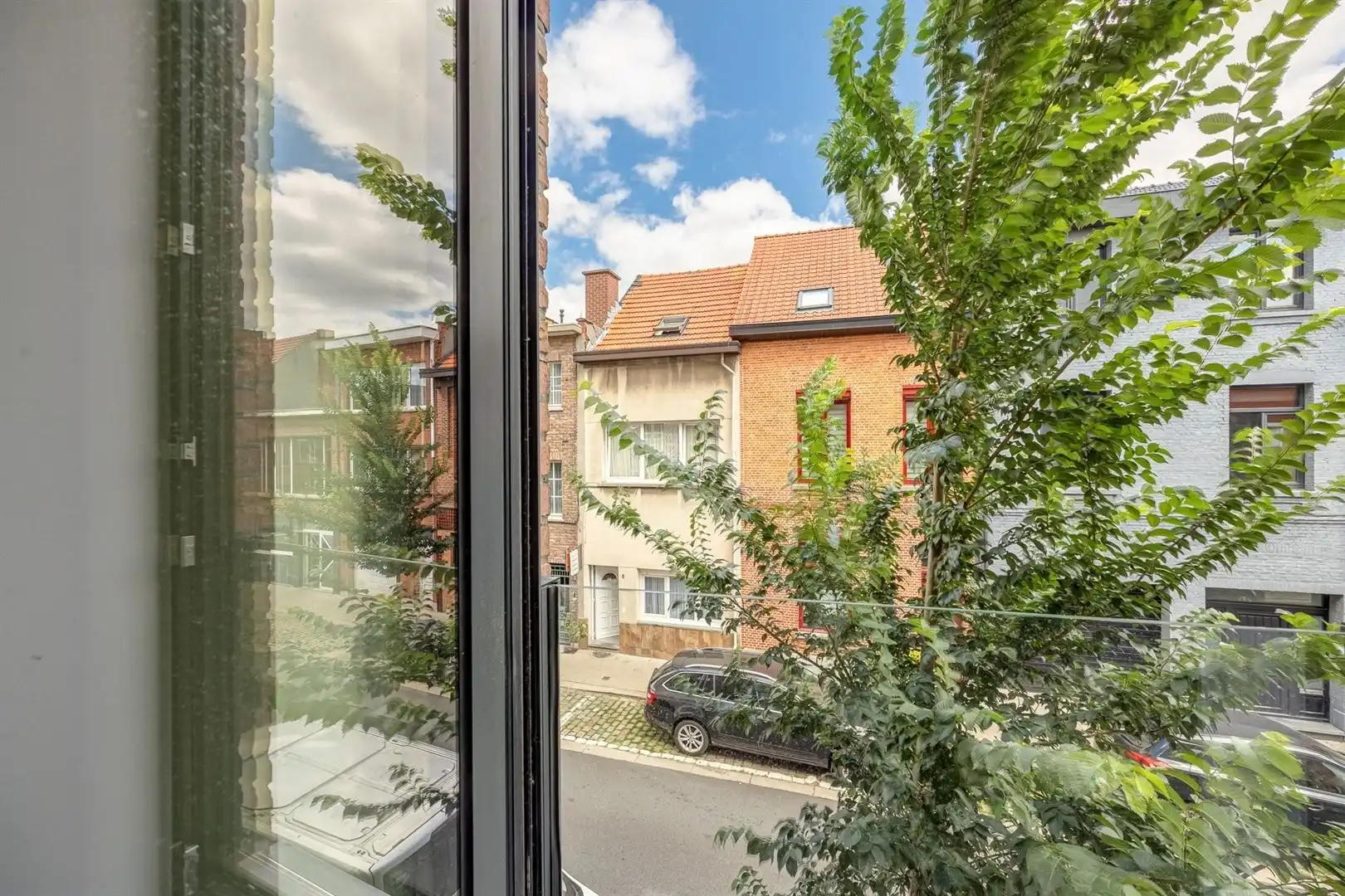 Lichtrijk renovatie appartement met 2 slaapkamers op toplocatie in Merksem foto 13