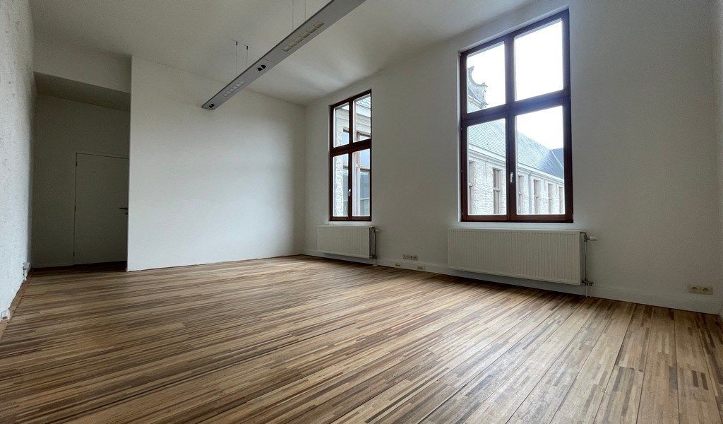 Kantoren te huur in Sint-Paulusklooster in Antwerpen foto 13