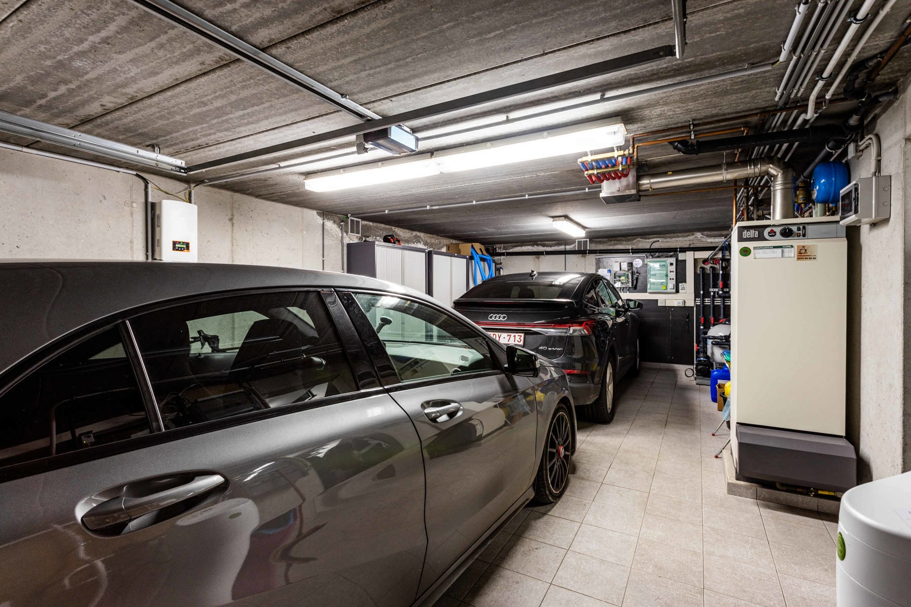 Perfect onderhouden gezinswoning met zwembad in Deux-Acren. foto 23