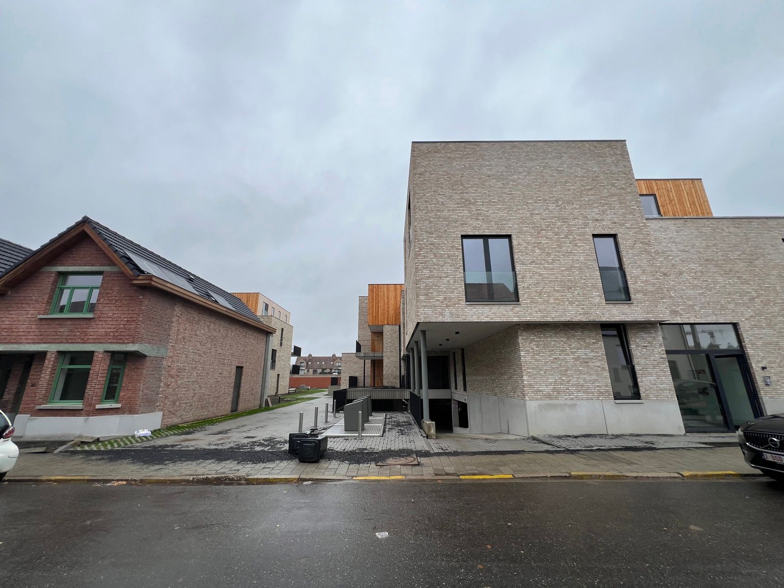 LAATSTE nieuwbouwapp met 2 slpk en terras op TOPLOCATIE! foto {{pictureIndex}}