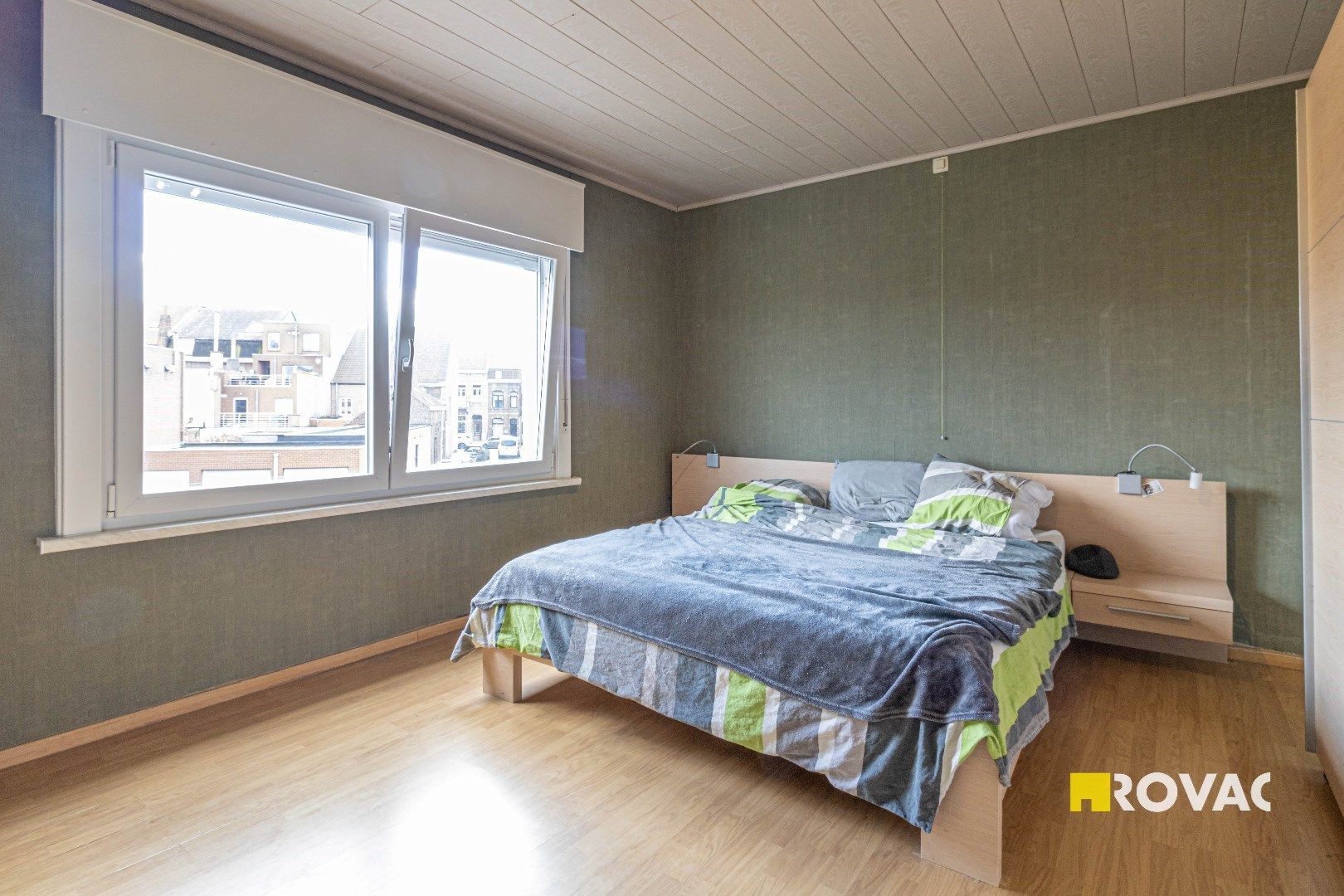 Rijwoning met 2 slaapkamers (mogelijks 3) en koer foto 14