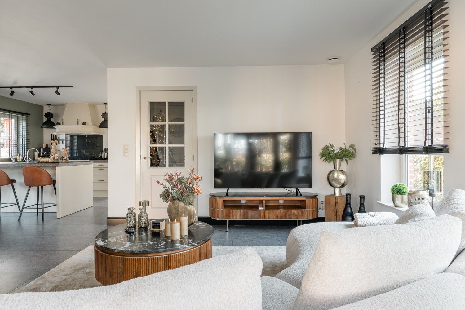 Mooie energiezuinige 4 slaapkamer woning te Pelt foto 17