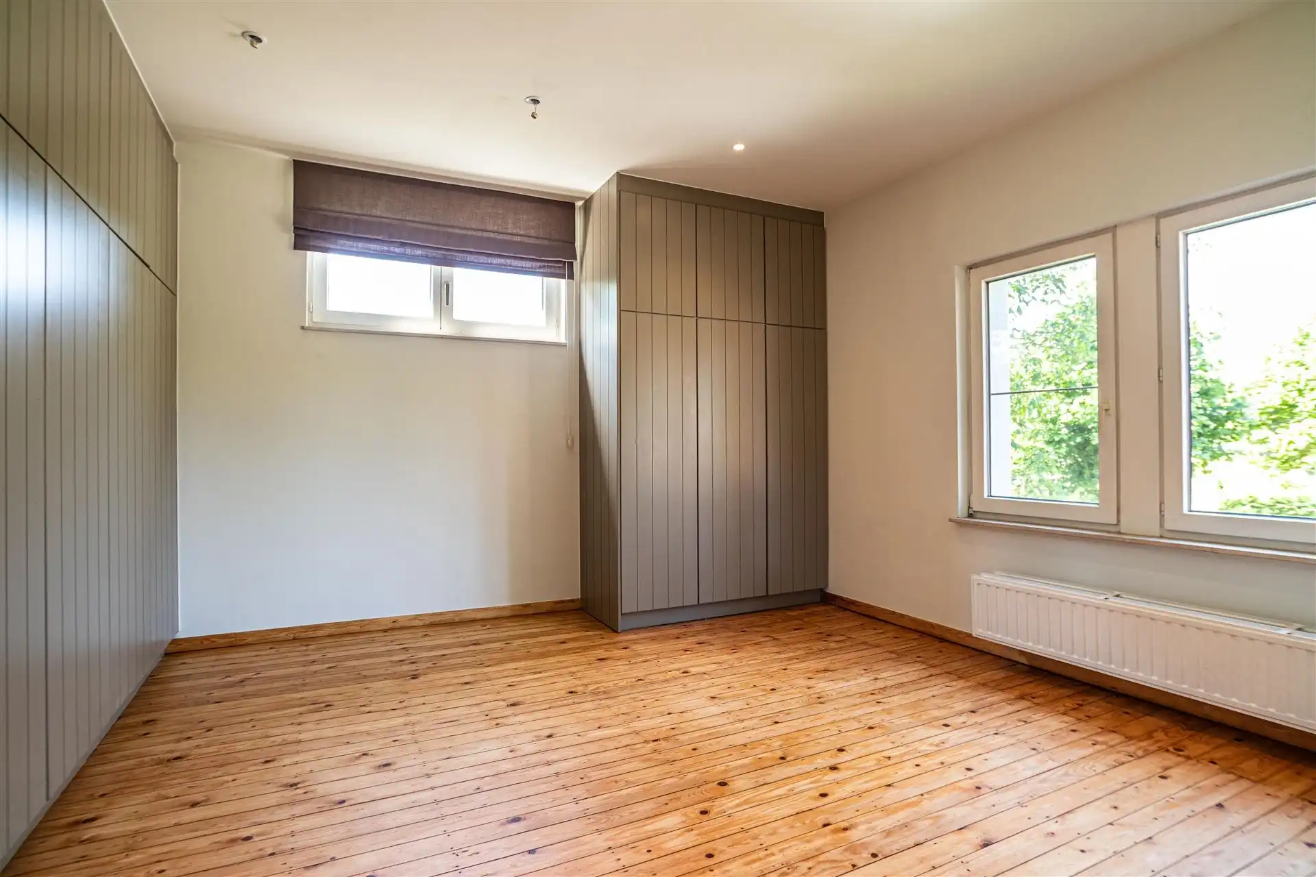 Ruime villa met zwembad en panoramische vergezichten foto 30