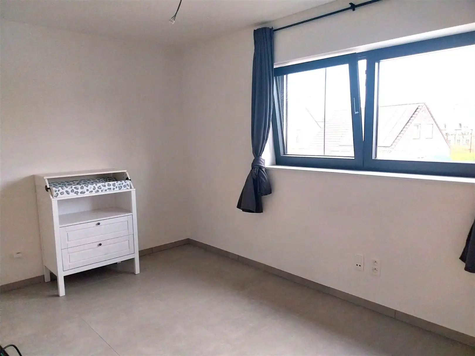 TE HUUR: Vrijstaande woning met 3 slaapkamers te Pelt! foto 10