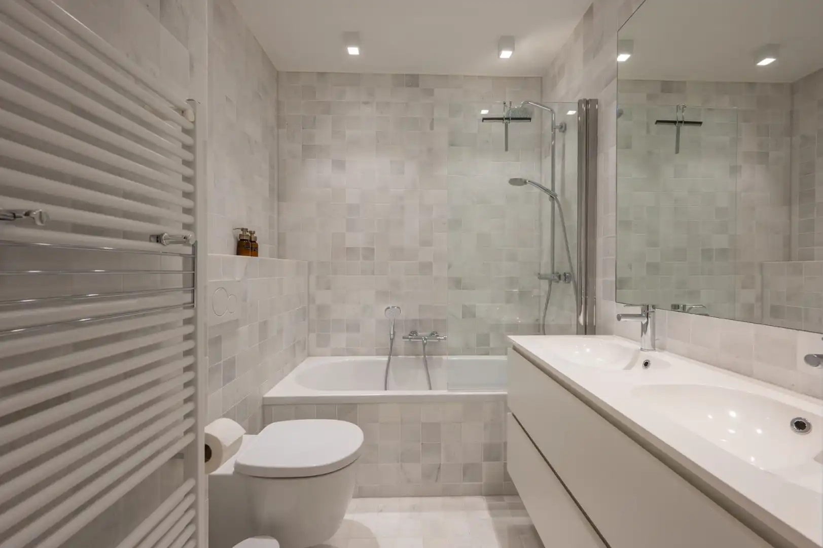 Zonnig tuinappartement aan het meer van Duinenwater  foto 10