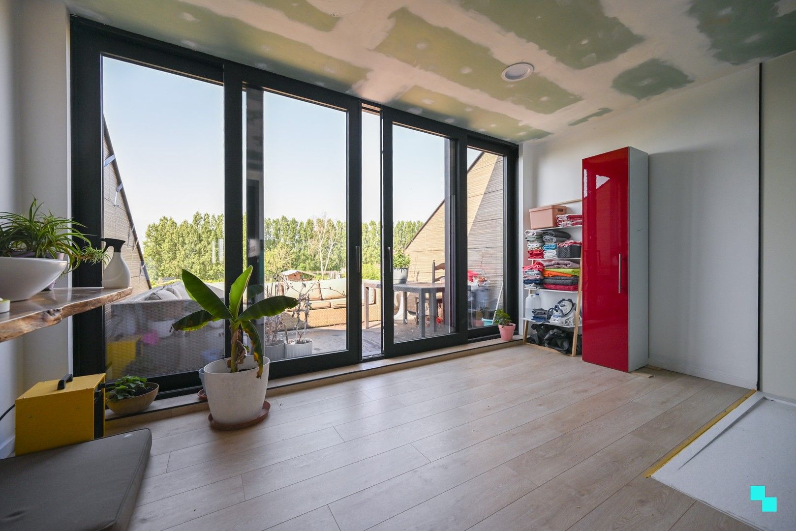 Verder af te werken ééngezinswoning te Lendelede foto 12
