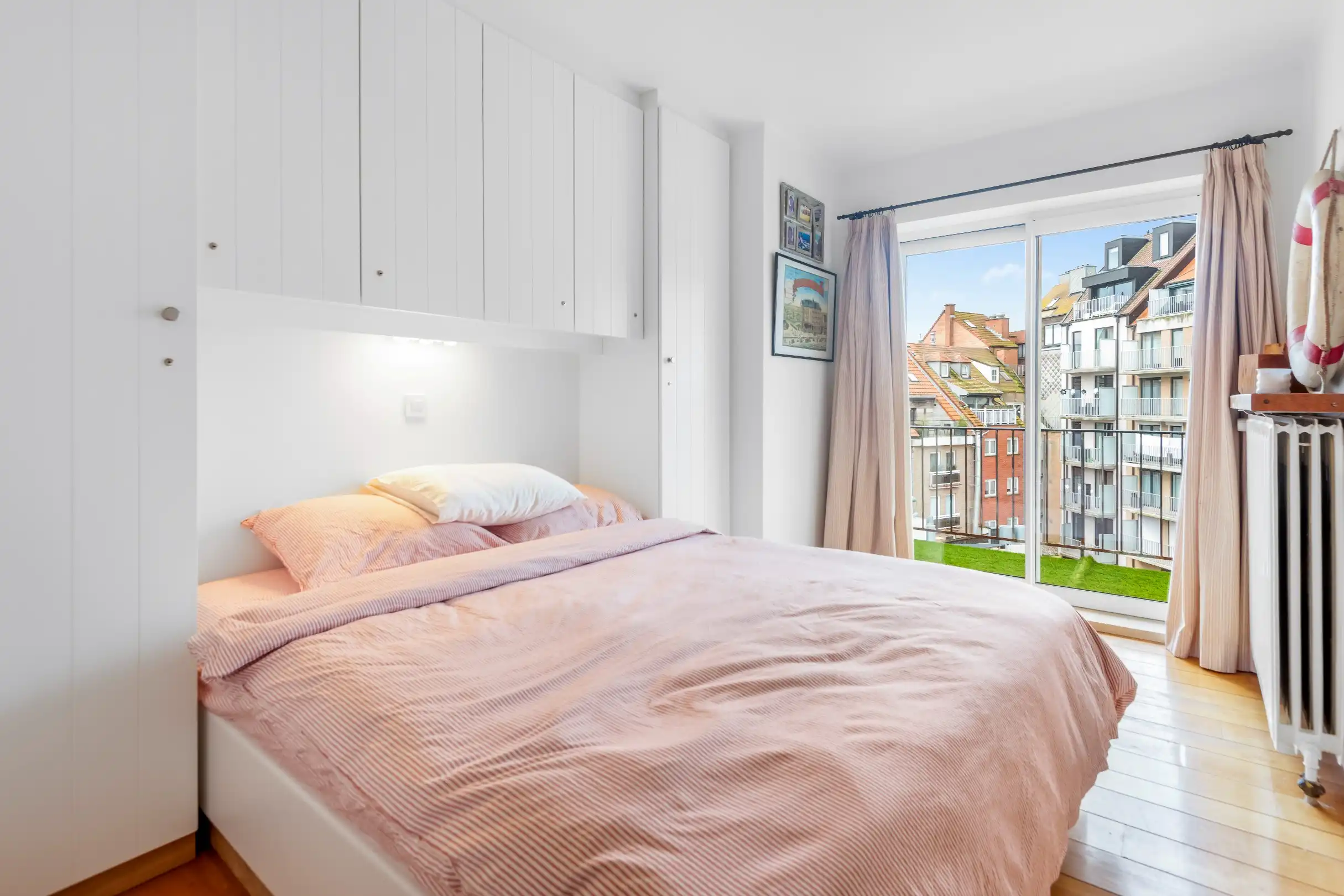 Penthouse rustig gelegen vlakbij de Dumortierlaan en de Zoutelaan.  foto 8