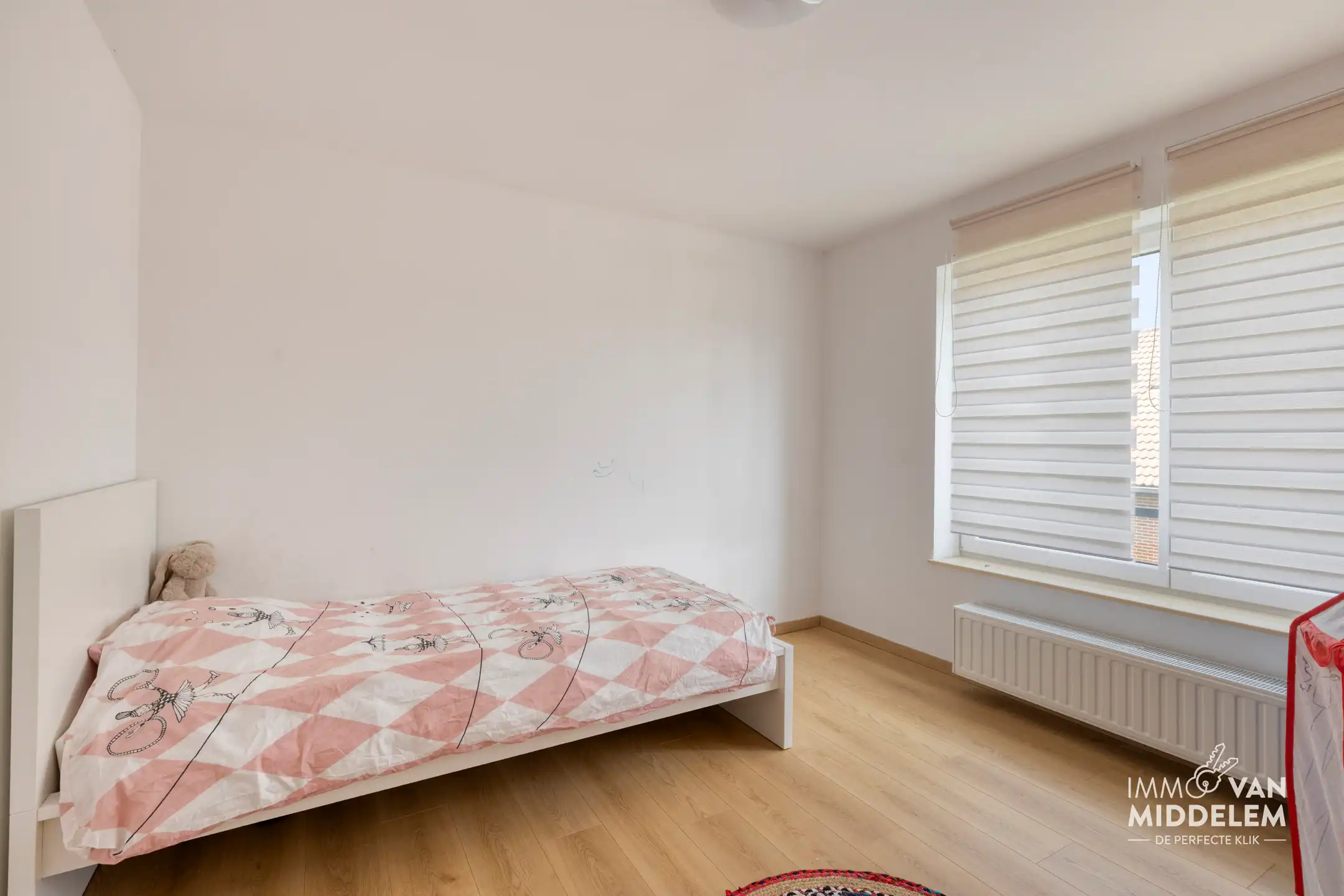 INSTAPKLARE ENERGIEZUINIGE WONING MET 4 SLPK, GARAGE EN TUIN foto 14