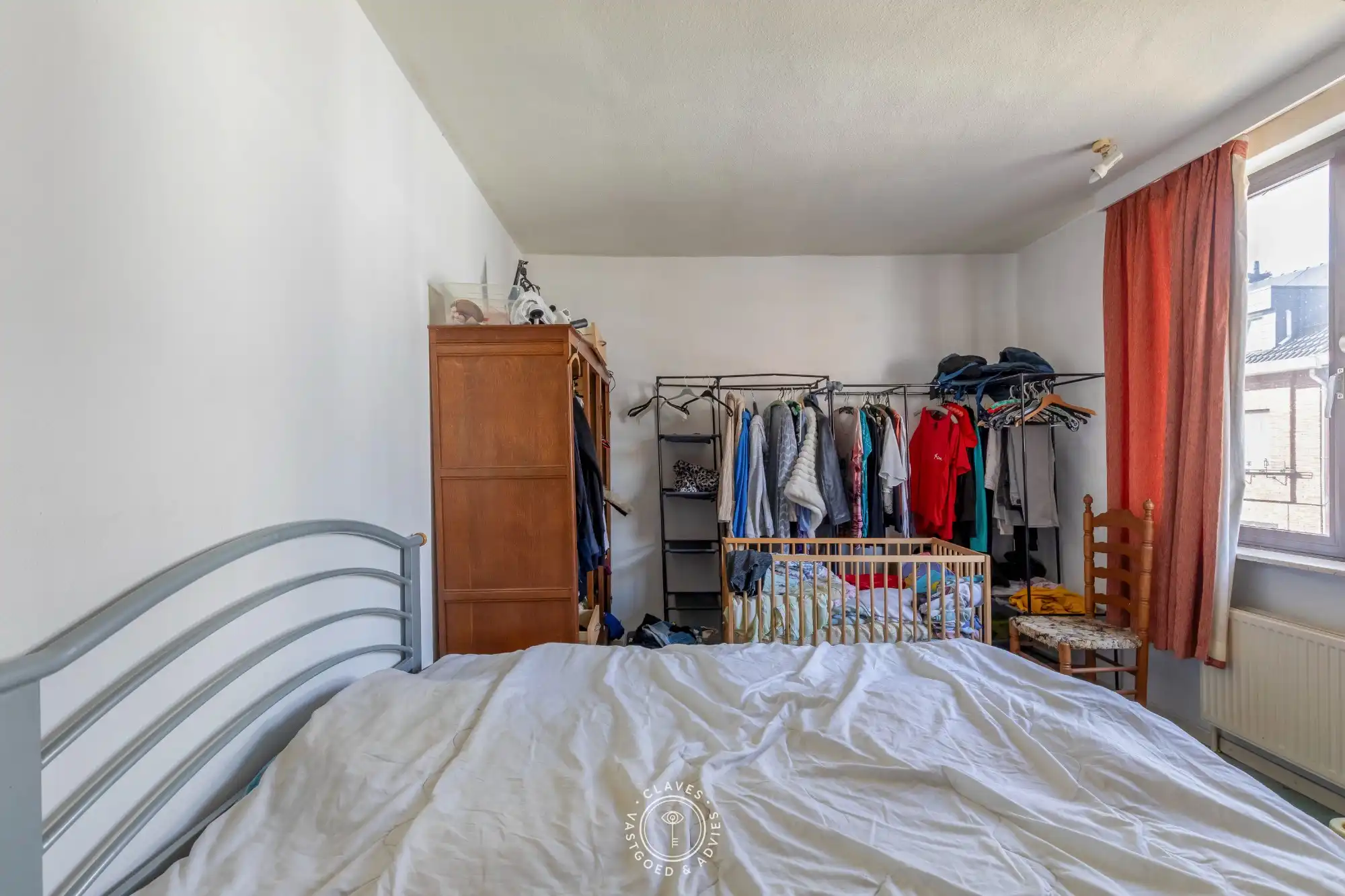 Te renoveren rijwoning met ruime garage en tal van mogelijkheden in Temse foto 10