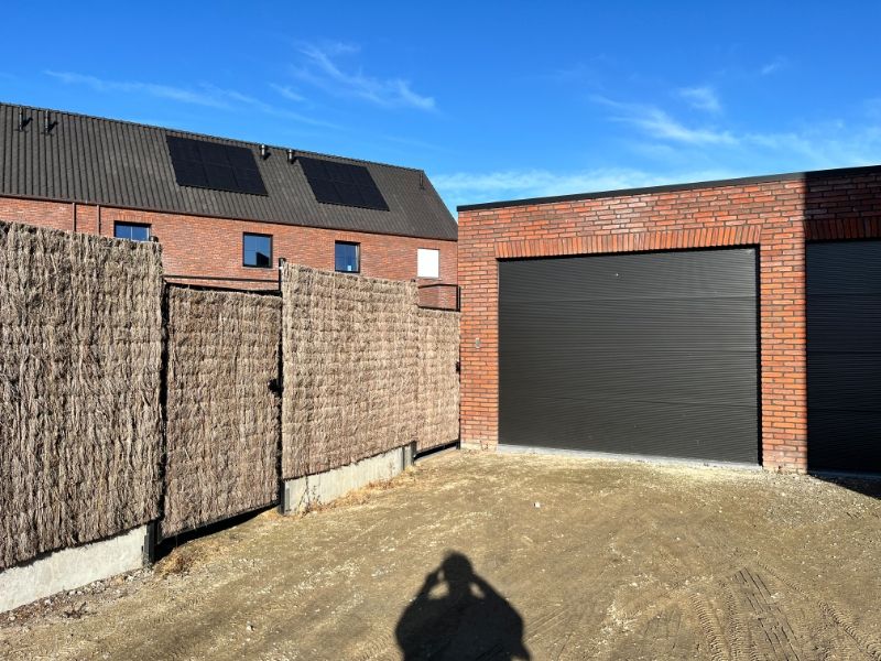 Nieuwbouwwoning met 3 slaapkamers, tuin en garage foto 4