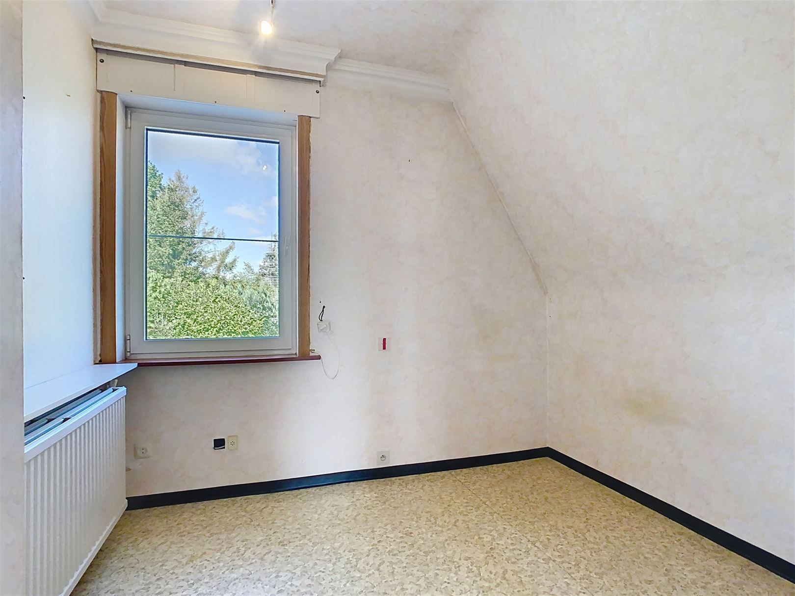 Charmante woning, 3 slpks, garage, weides, 1h 23a 72ca foto 54