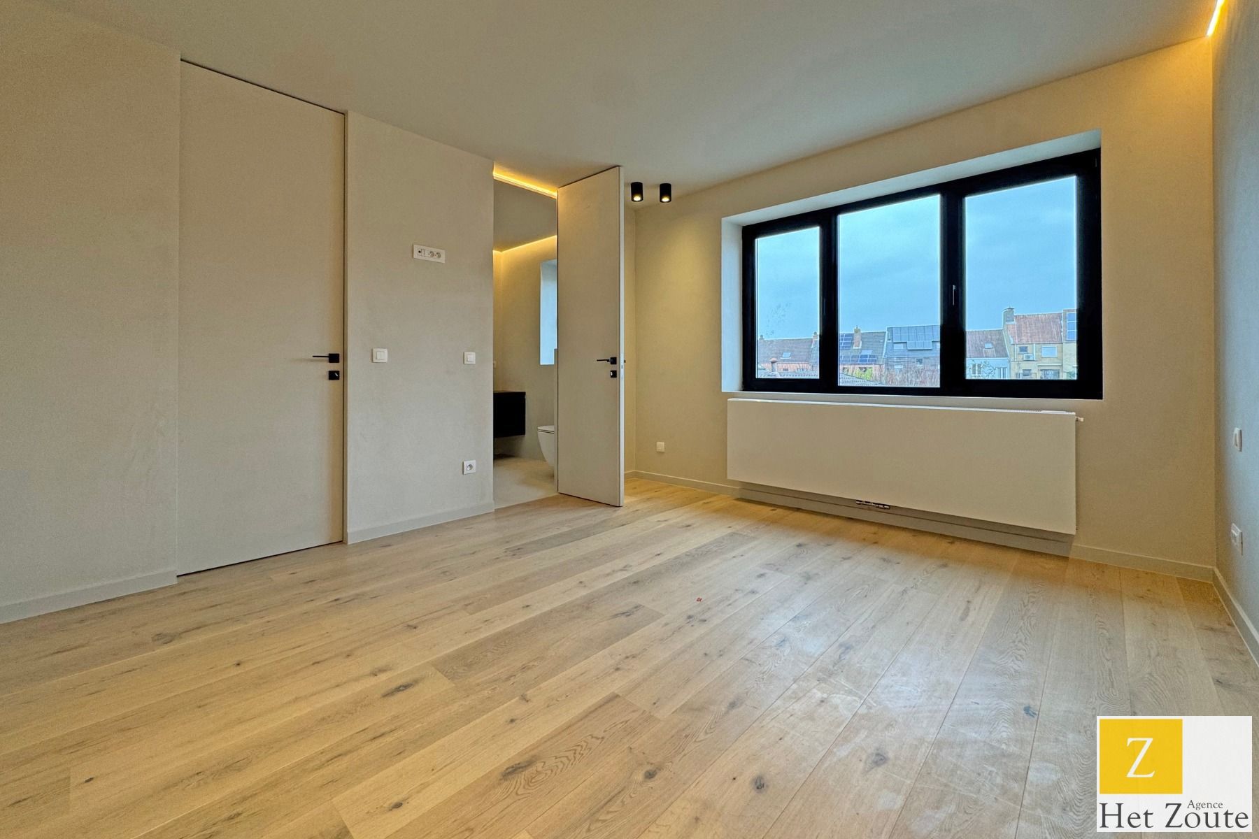 Exclusieve woning in het hart van Heist foto 15
