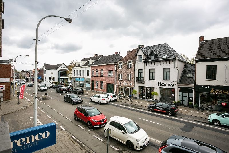 Ruim luxueus 2 slpk. appartement, groot terras, P, hartje Schilde! foto 24