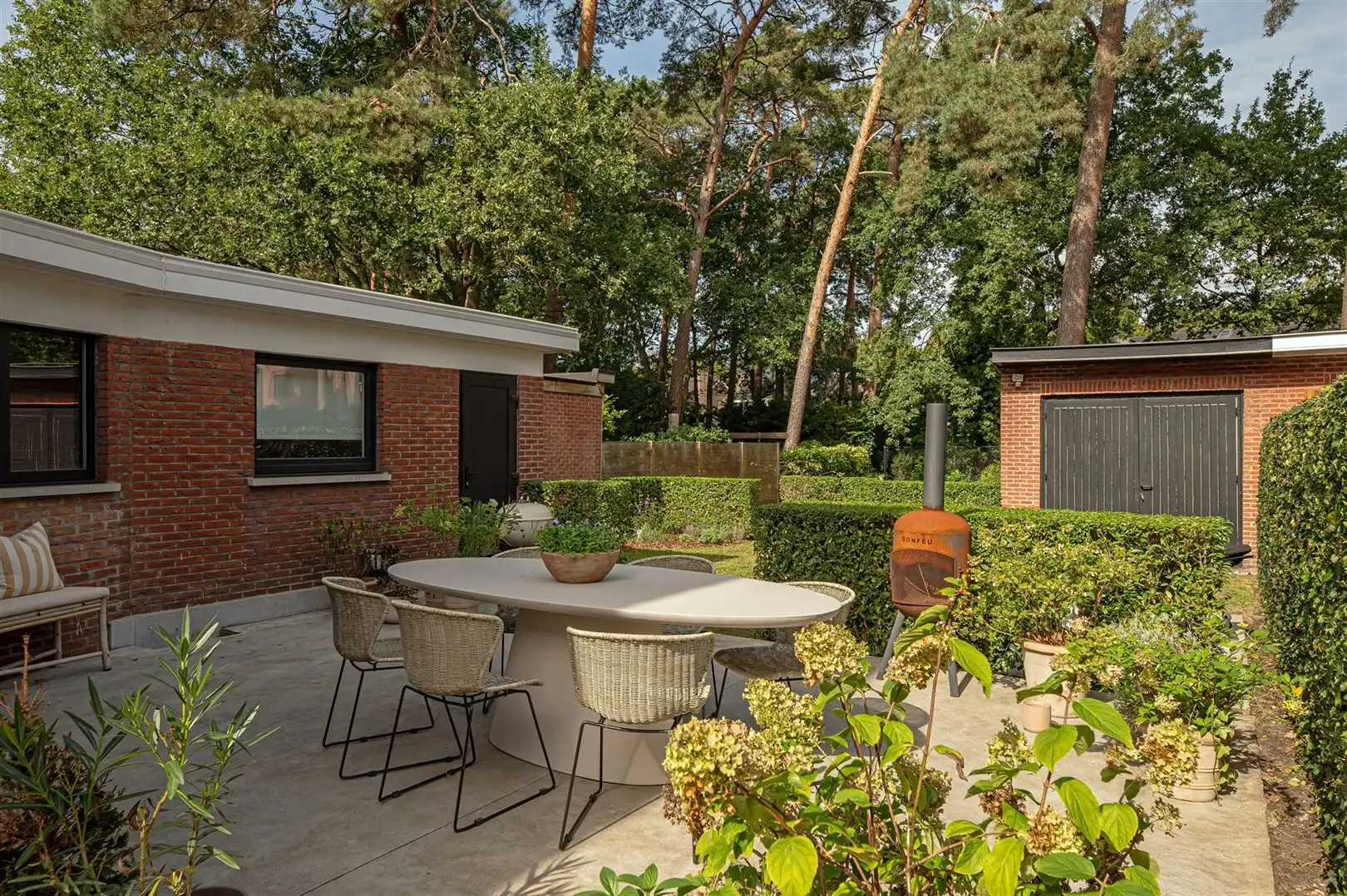 Halfopen woning met tuin en garage in Mariaburg foto 11