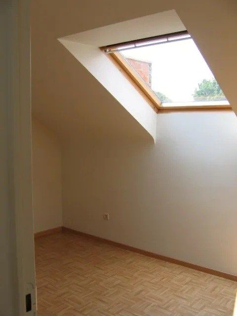 Comfortabel appartement in centrum van Bilzen, 2 slpk, balkon en ondergrondse autostandplaats  foto 9