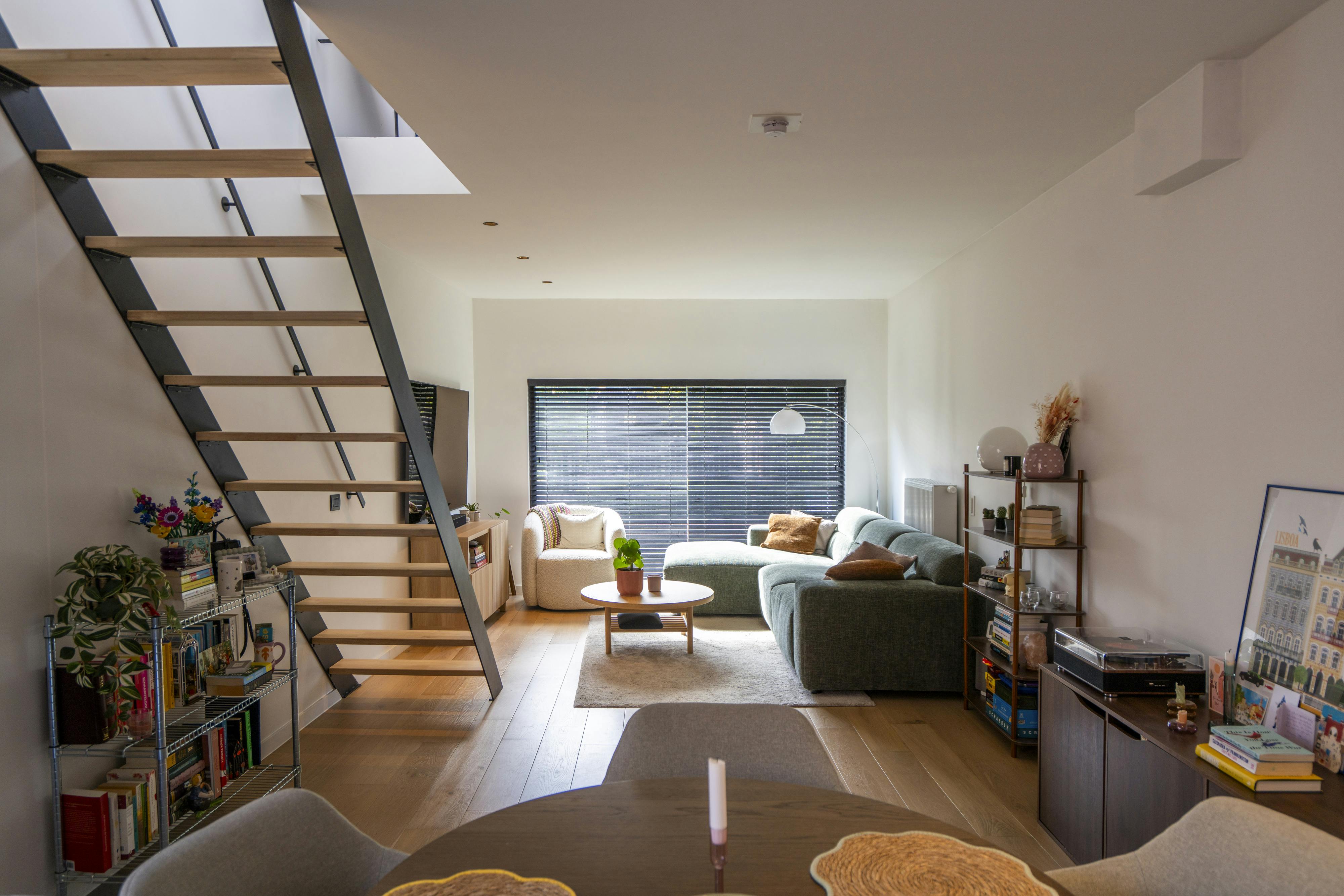 Instapklare en recent gerenoveerde woning te koop in Anzegem foto 9