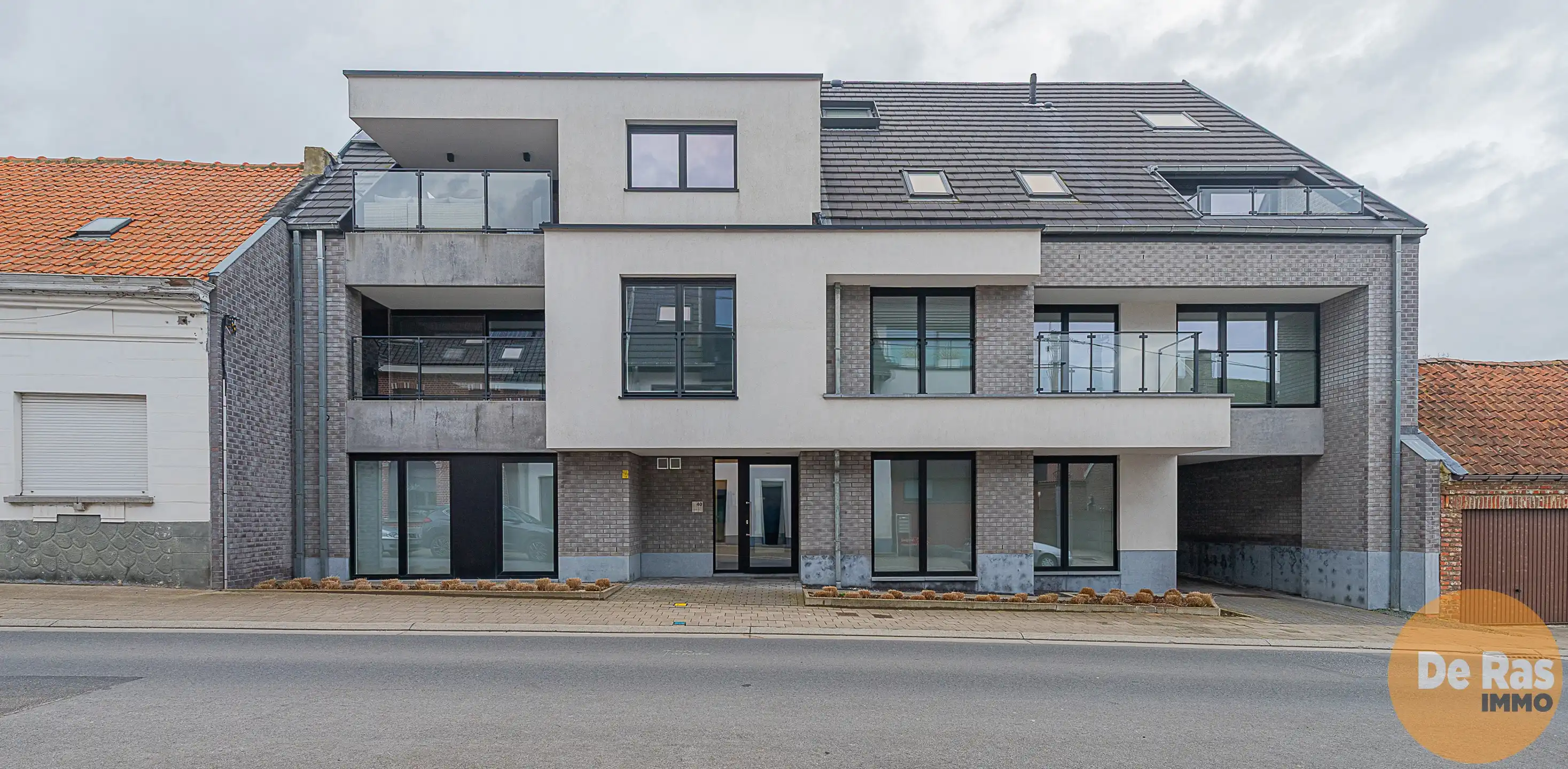 WANZELE - Recente, ruime duplex met 2 slp - terras - garage foto 23