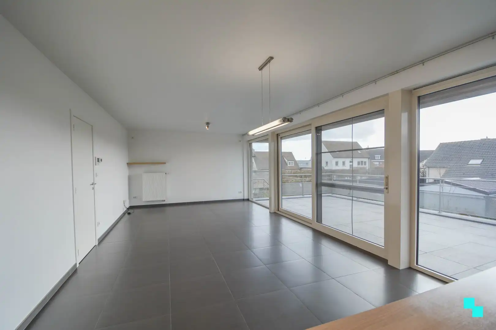 Ruim appartement met tuin, terras en garage - Roeselare foto 11