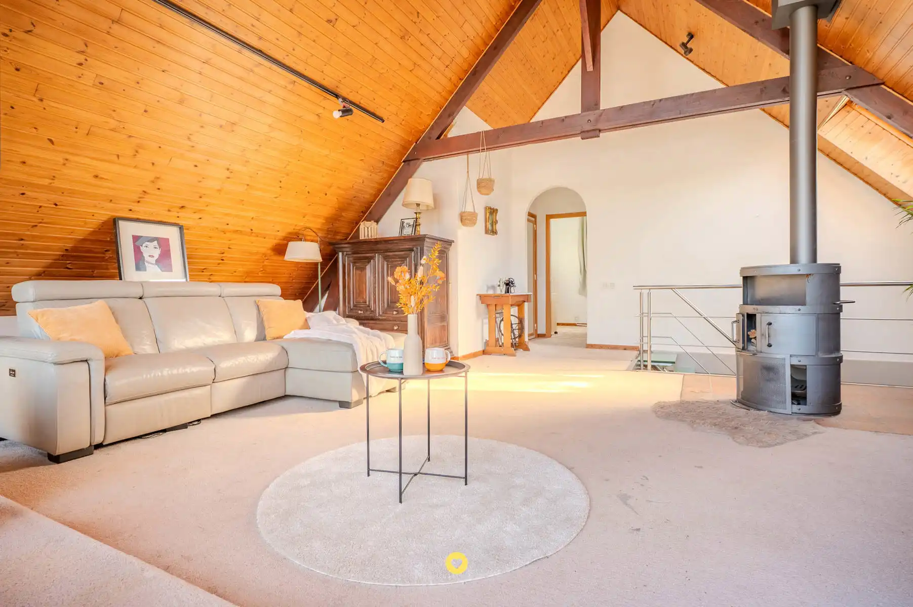 Op te frissen villa met 3 slaapkamers en leuke tuin foto 8