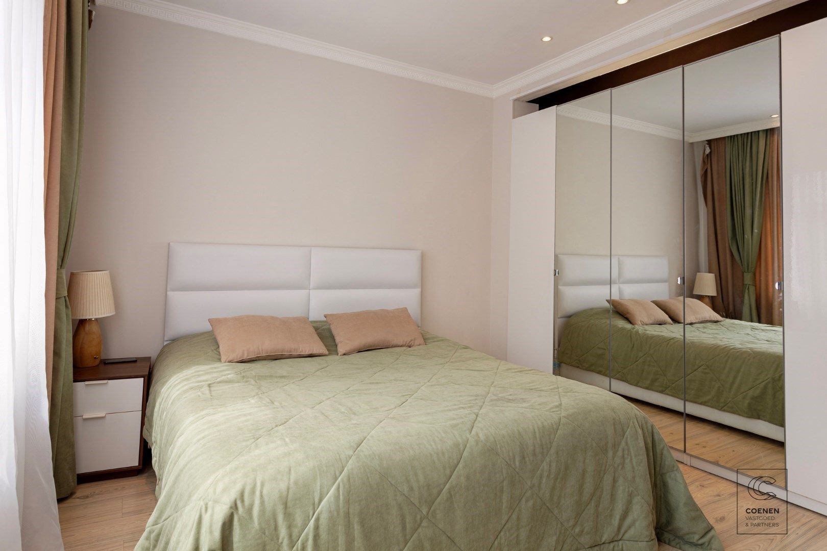 Ruime woning met 5 slpk's en een bew opp van 155 m² op zeer centrale ligging te Merksem foto 12