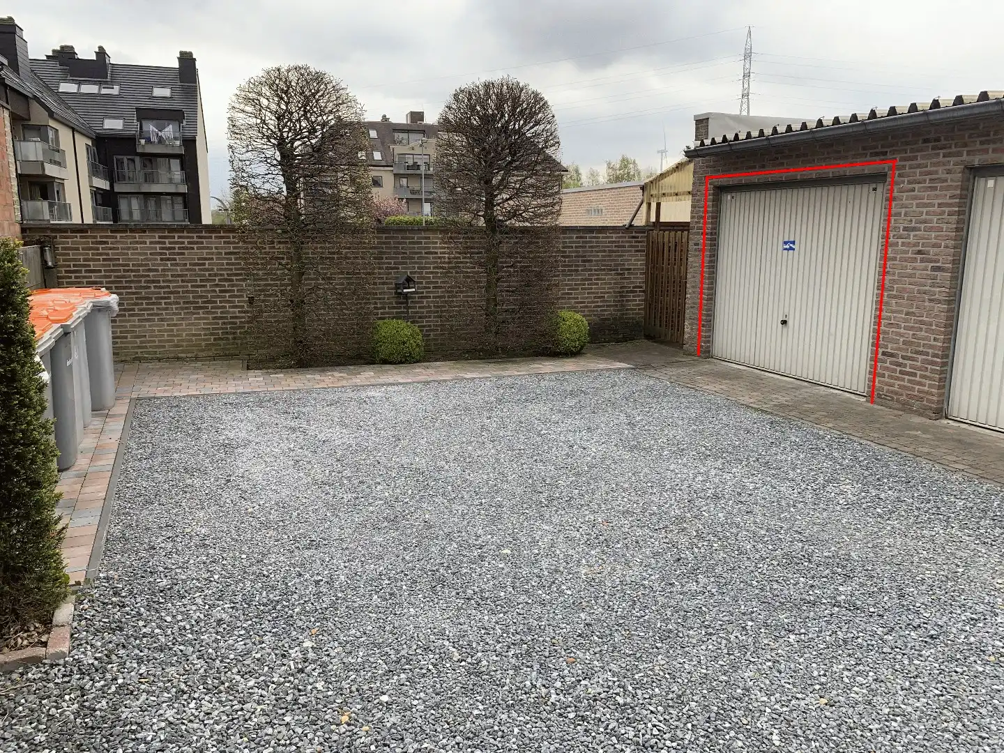 Appartement met 2 slaapkamers, berging en gesloten garage !  foto 18